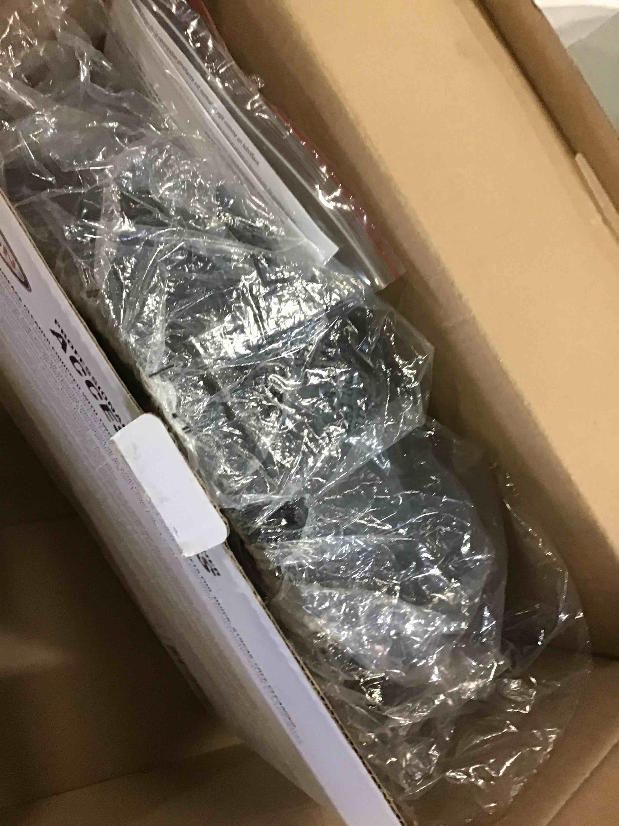 https://s3.amazonaws.com/lotting-images-prod/bidfta/GRN5478680_1700167767004.jpeg
