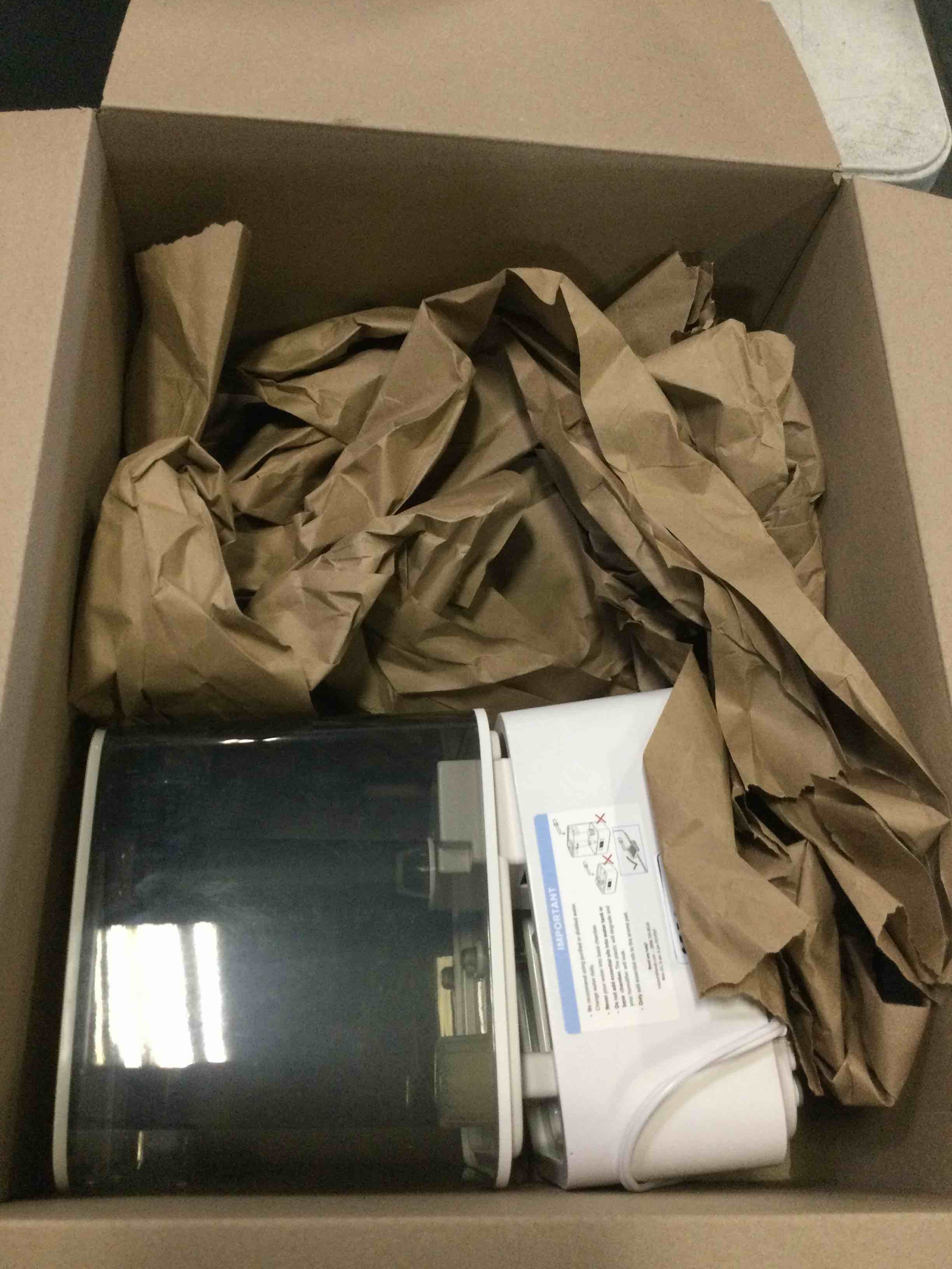 https://s3.amazonaws.com/lotting-images-prod/bidfta/GRN5484257_1699644276419.jpeg