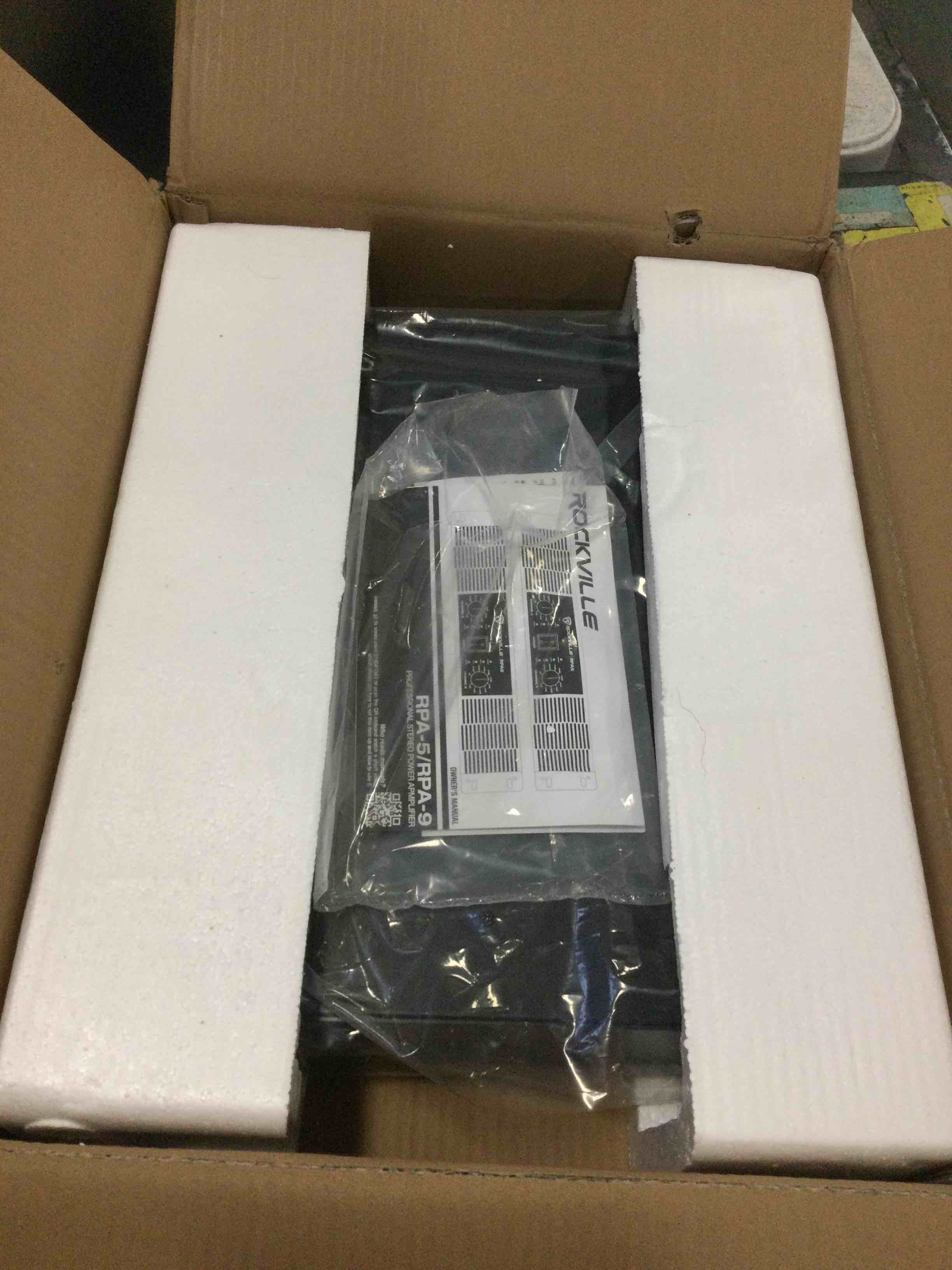 https://s3.amazonaws.com/lotting-images-prod/bidfta/GRN5484291_1699649173584.jpeg