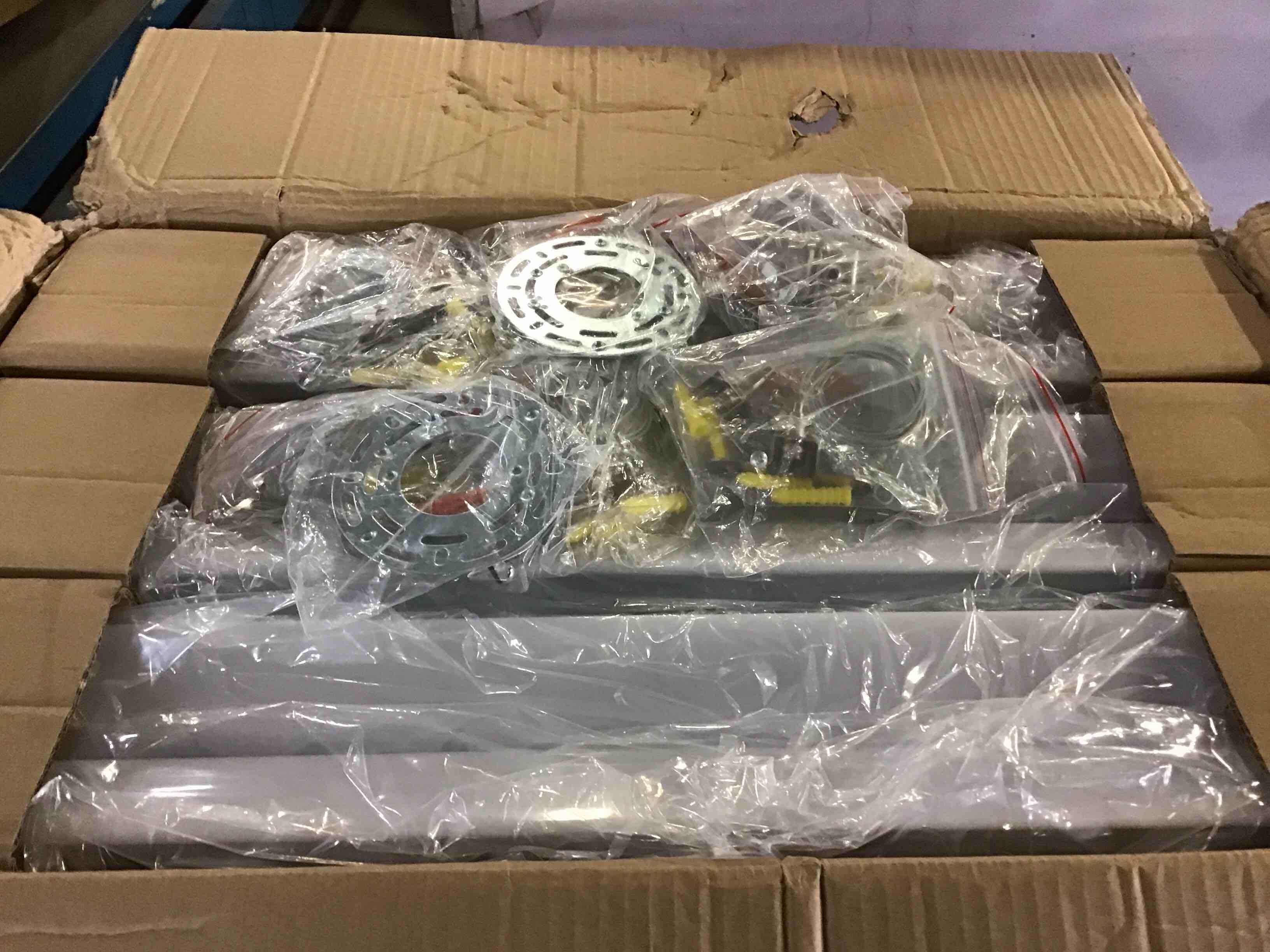 https://s3.amazonaws.com/lotting-images-prod/bidfta/GRN5485107_1699298976412.jpeg
