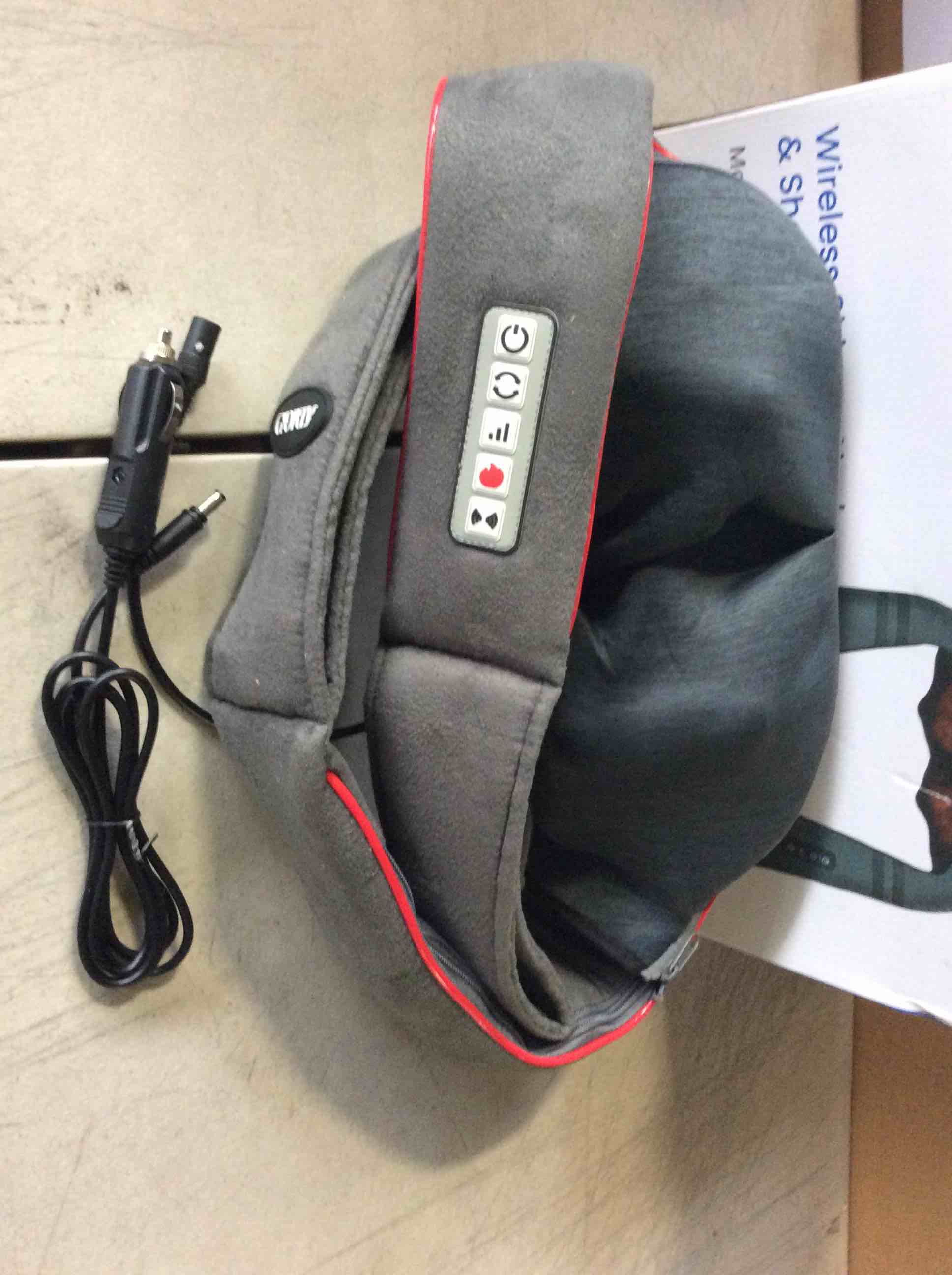 https://s3.amazonaws.com/lotting-images-prod/bidfta/GRN5488389_1698692888927.jpeg