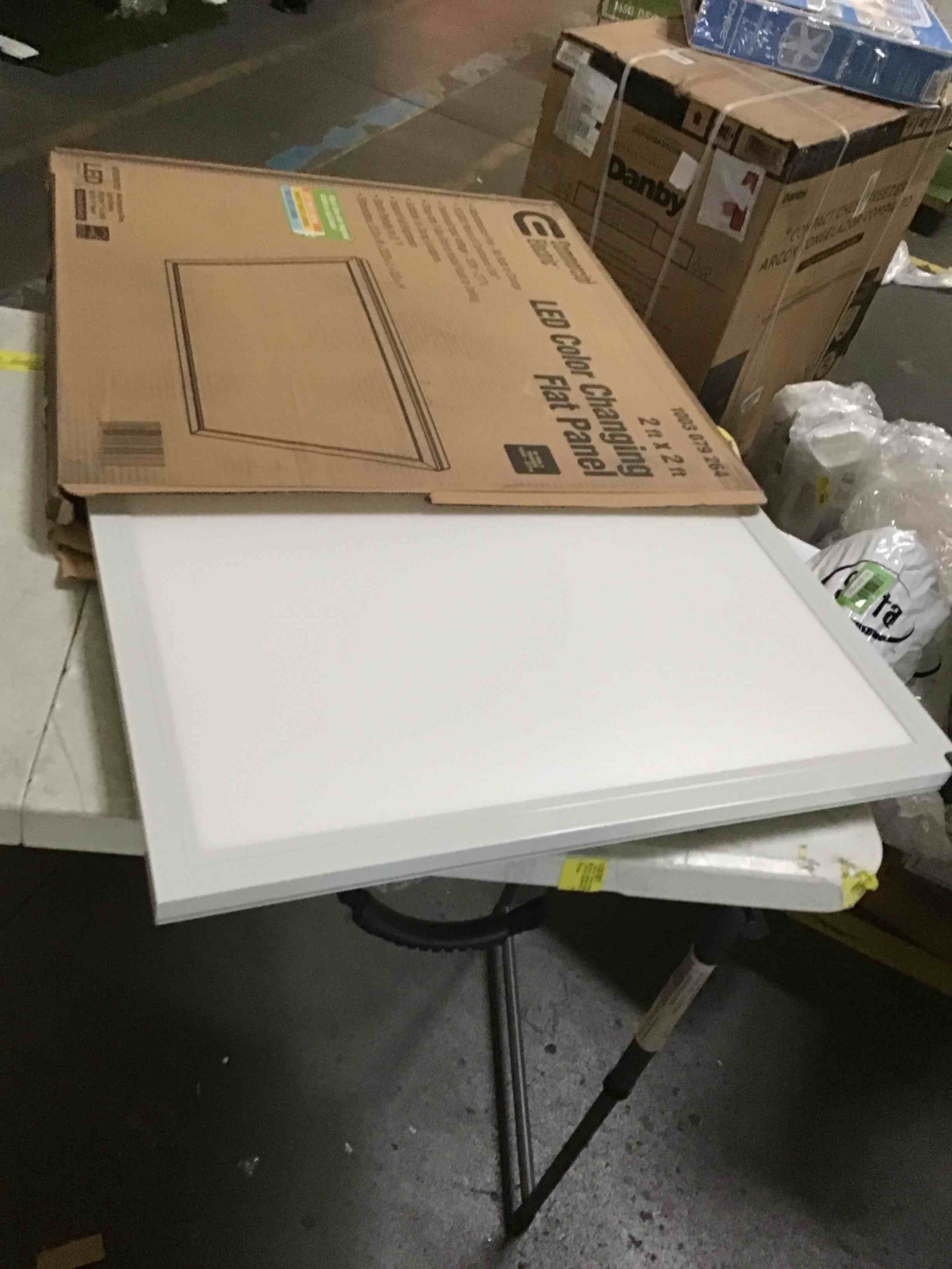 https://s3.amazonaws.com/lotting-images-prod/bidfta/GRN5489197_1698932910339.jpeg