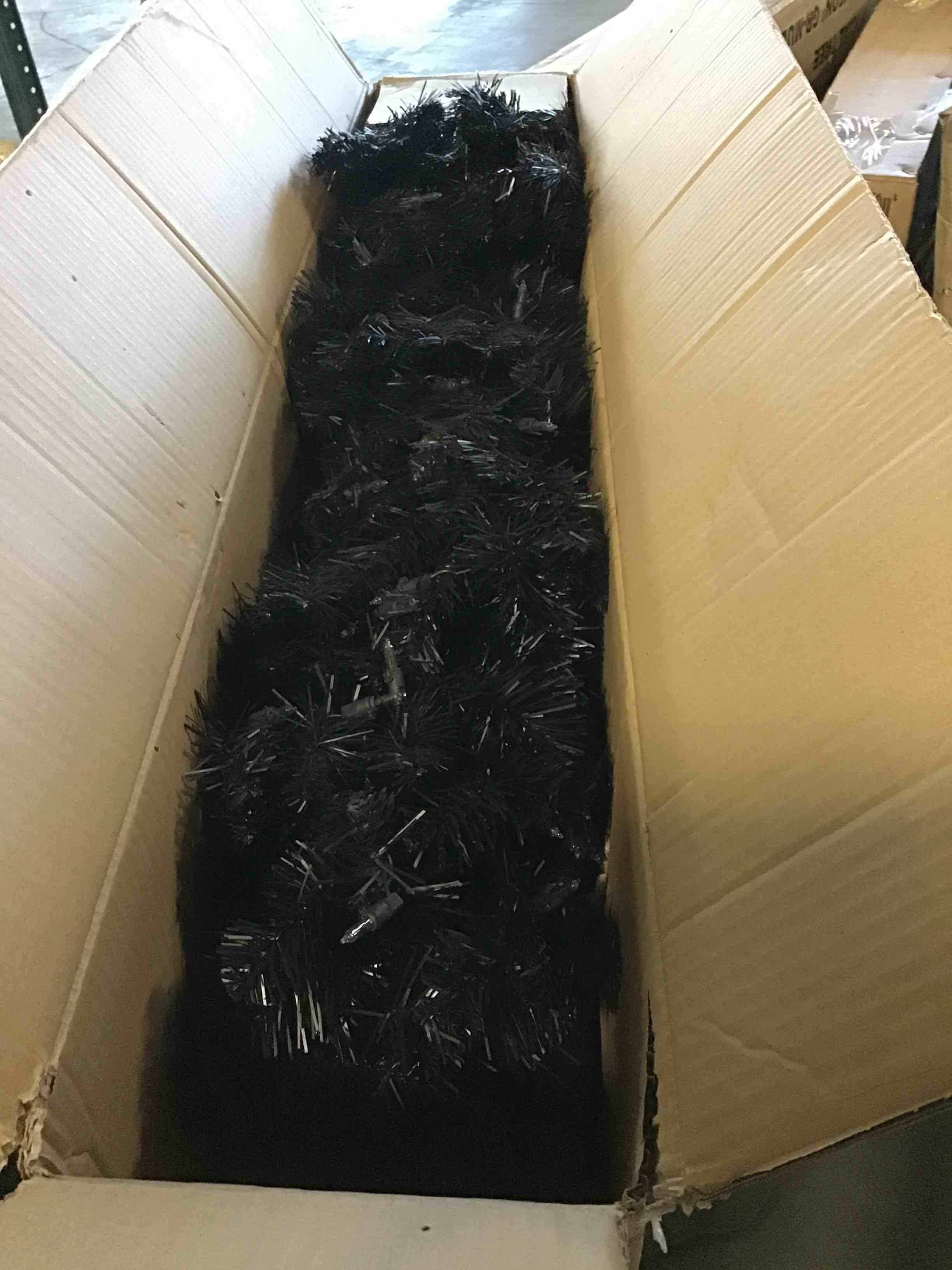 https://s3.amazonaws.com/lotting-images-prod/bidfta/GRN5489690_1702403651756.jpeg