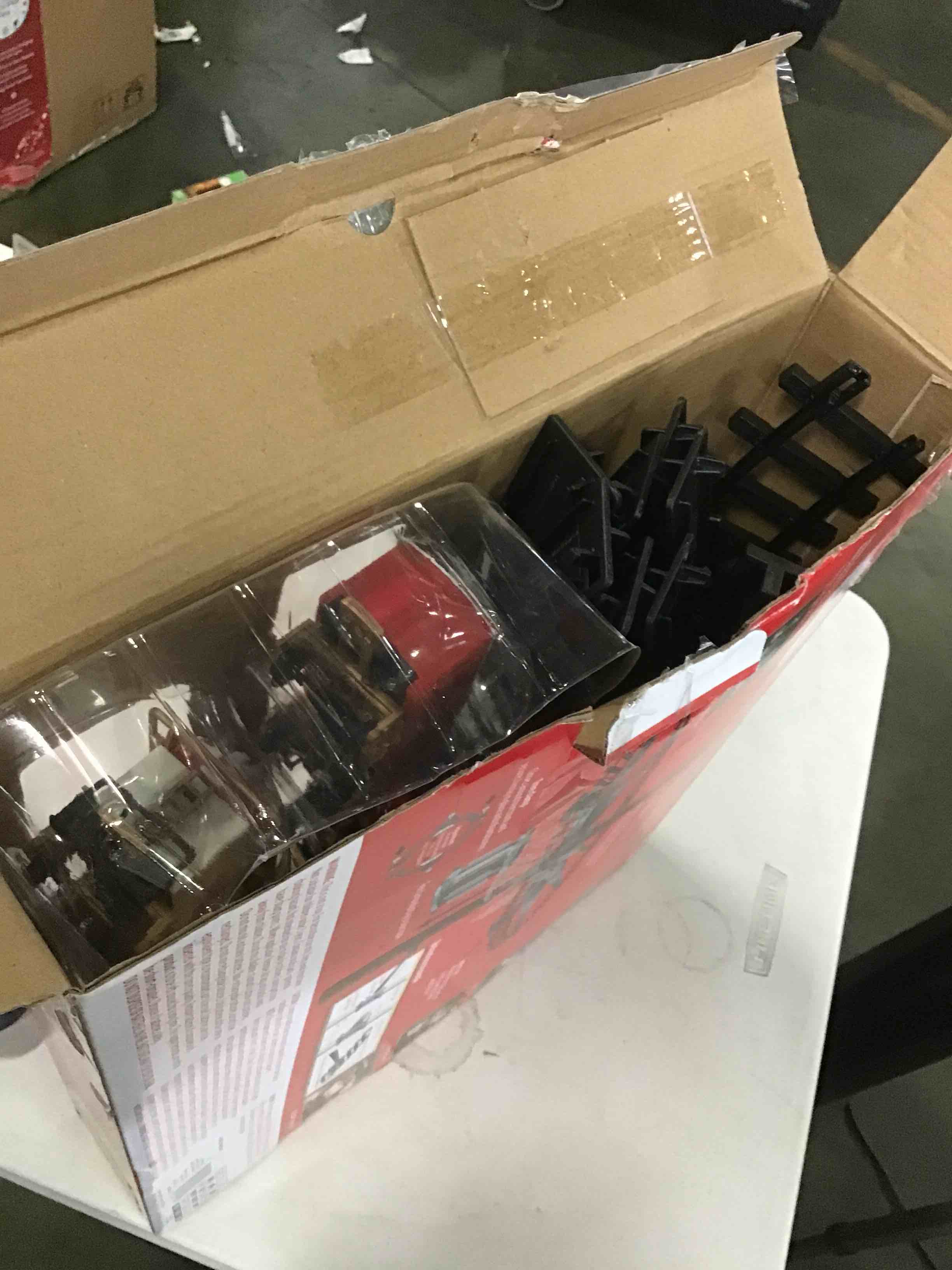 https://s3.amazonaws.com/lotting-images-prod/bidfta/GRN5489829_1702490231560.jpeg