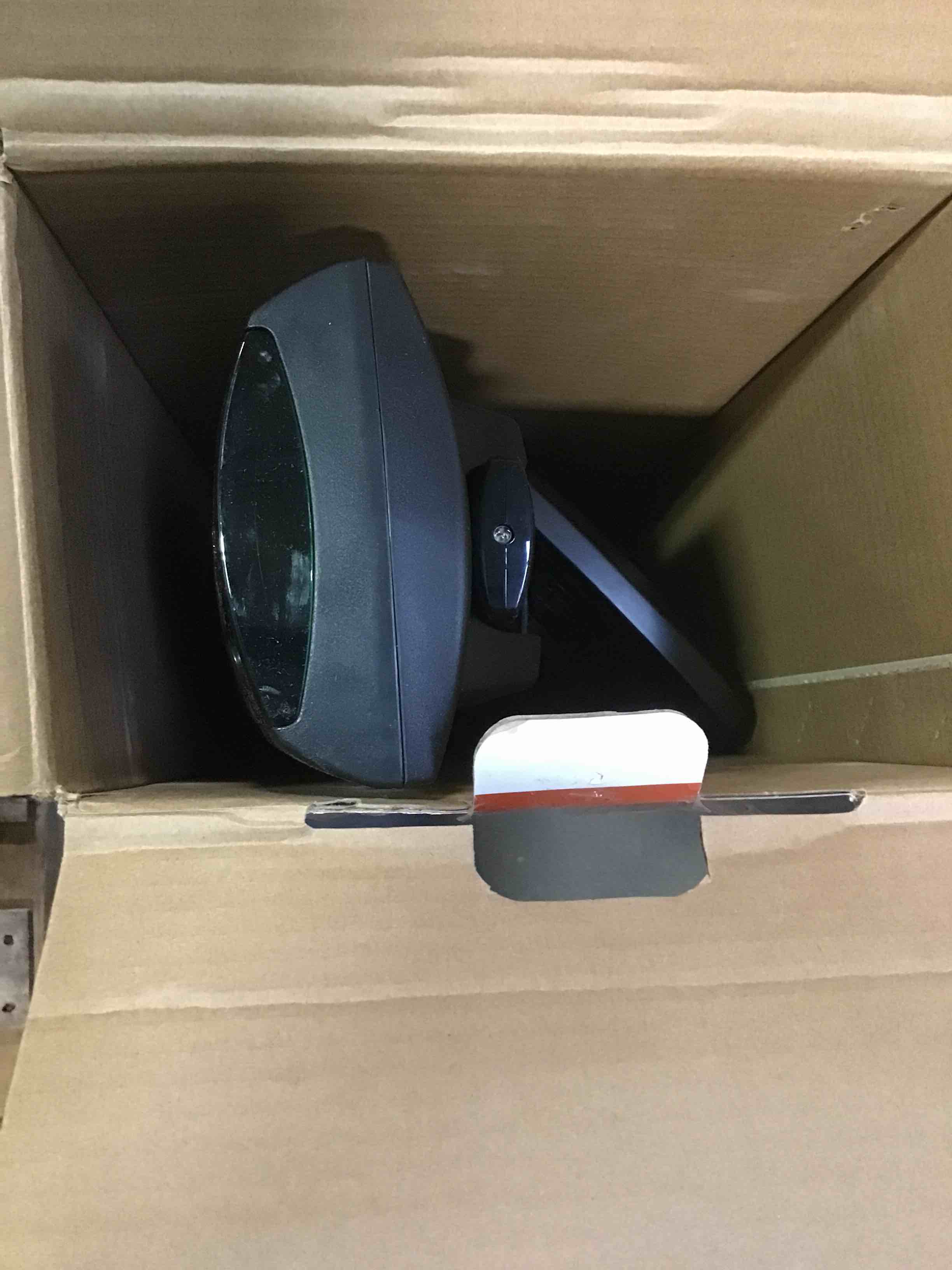 https://s3.amazonaws.com/lotting-images-prod/bidfta/GRN5490038_1702588686507.jpeg