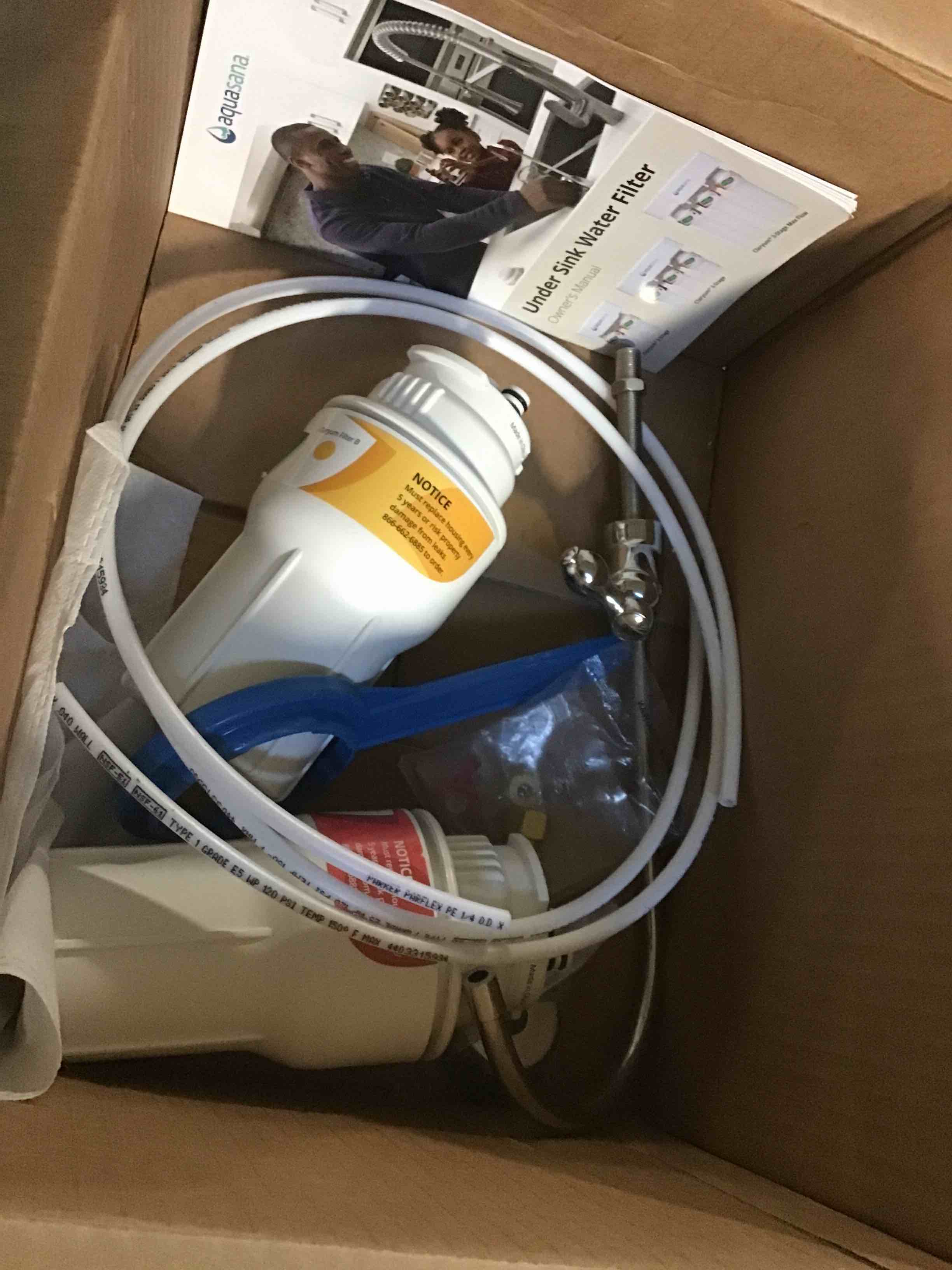 https://s3.amazonaws.com/lotting-images-prod/bidfta/GRN5490253_1703080214677.jpeg