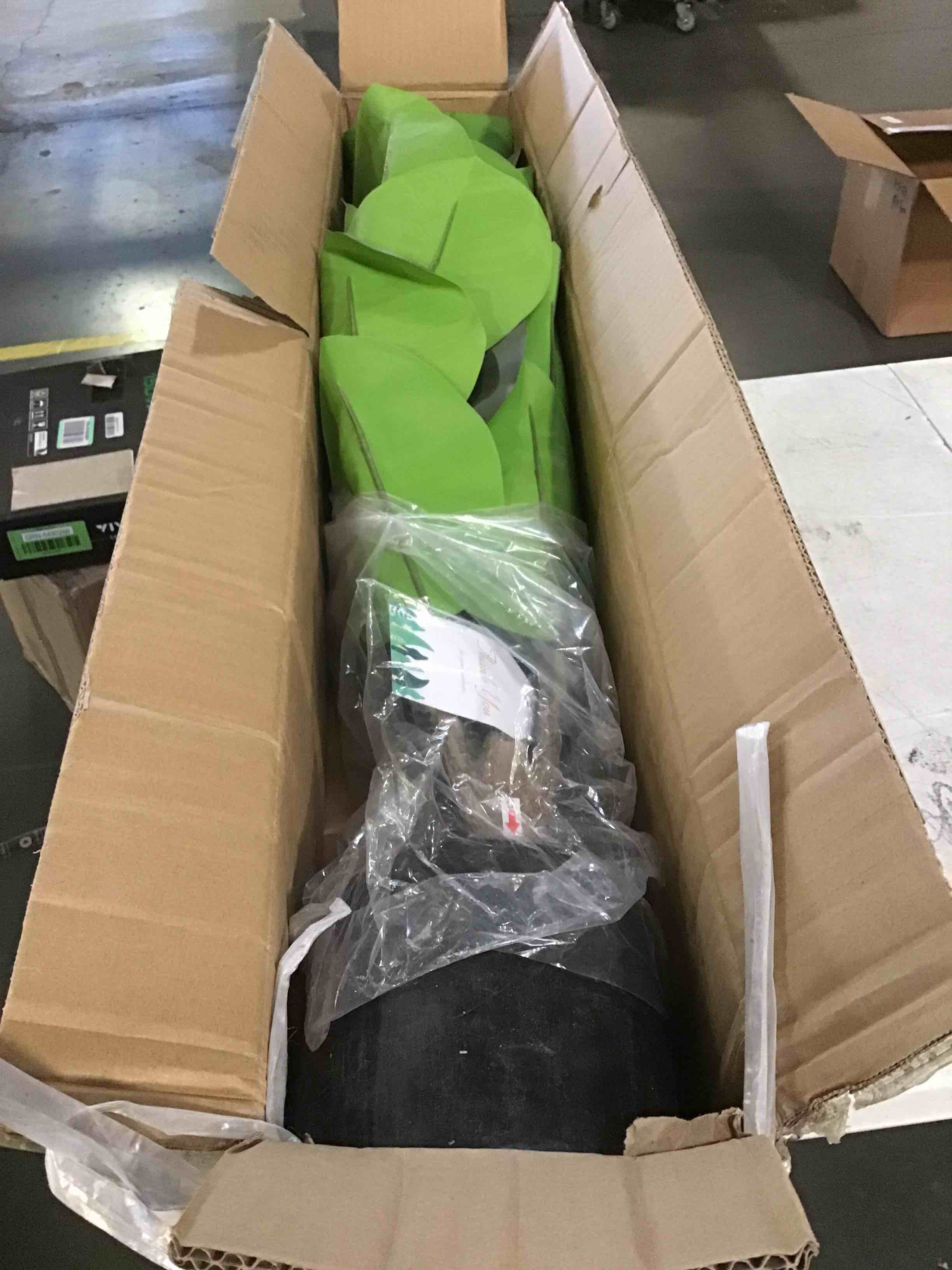 https://s3.amazonaws.com/lotting-images-prod/bidfta/GRN5490268_1703083604430.jpeg