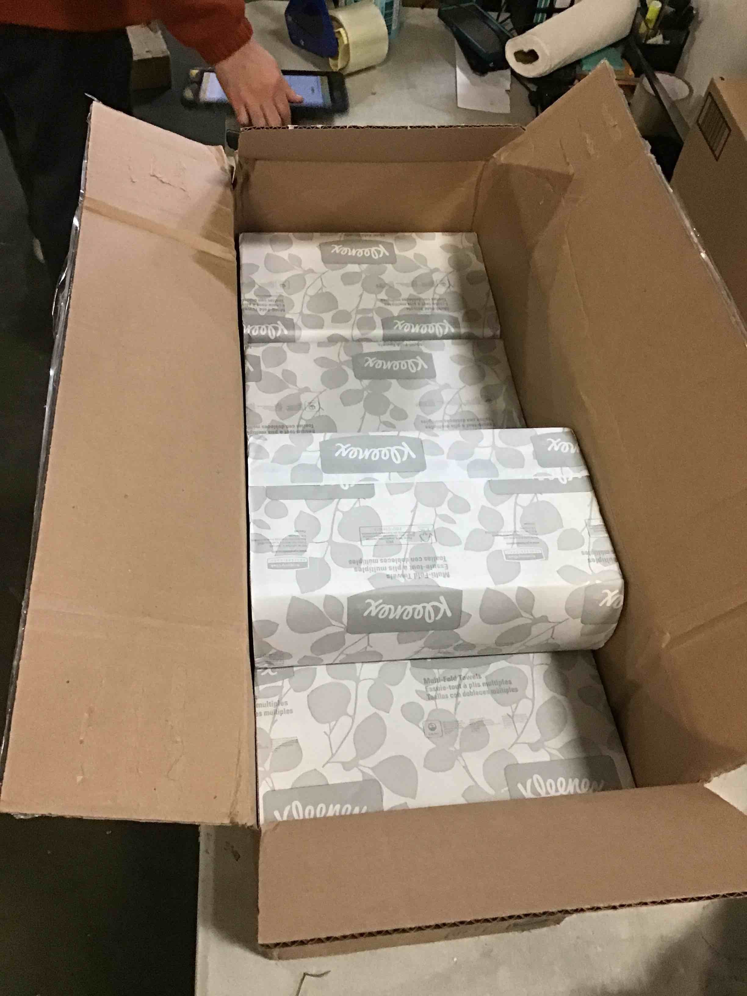 https://s3.amazonaws.com/lotting-images-prod/bidfta/GRN5490563_1698859403116.jpeg