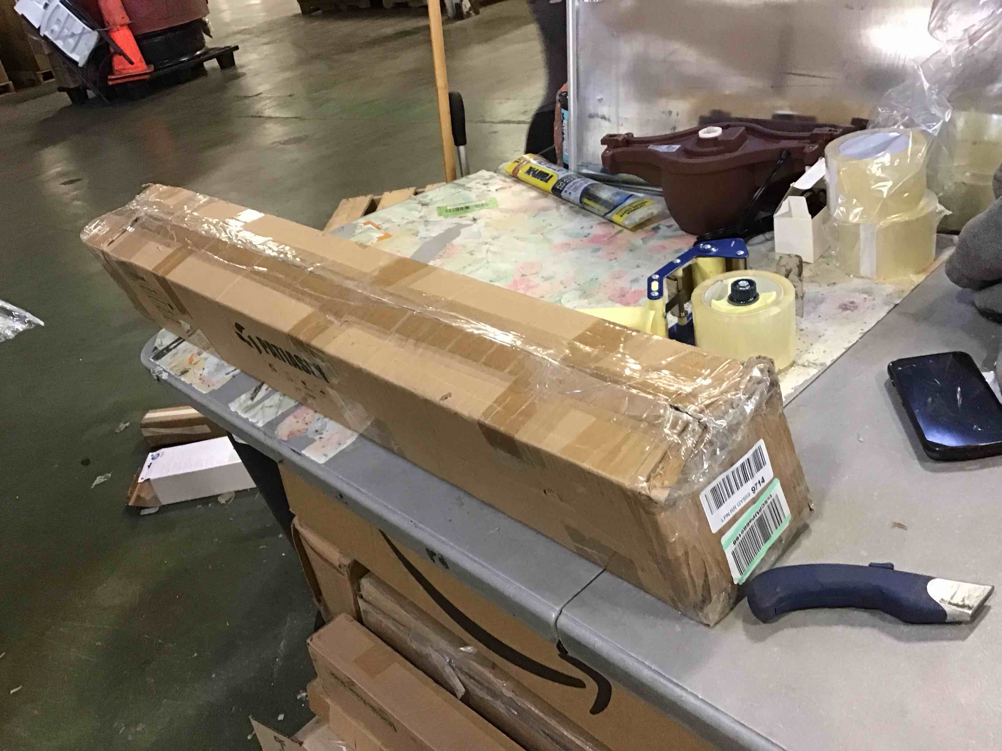 https://s3.amazonaws.com/lotting-images-prod/bidfta/GRN5504308_1701978633142.jpeg