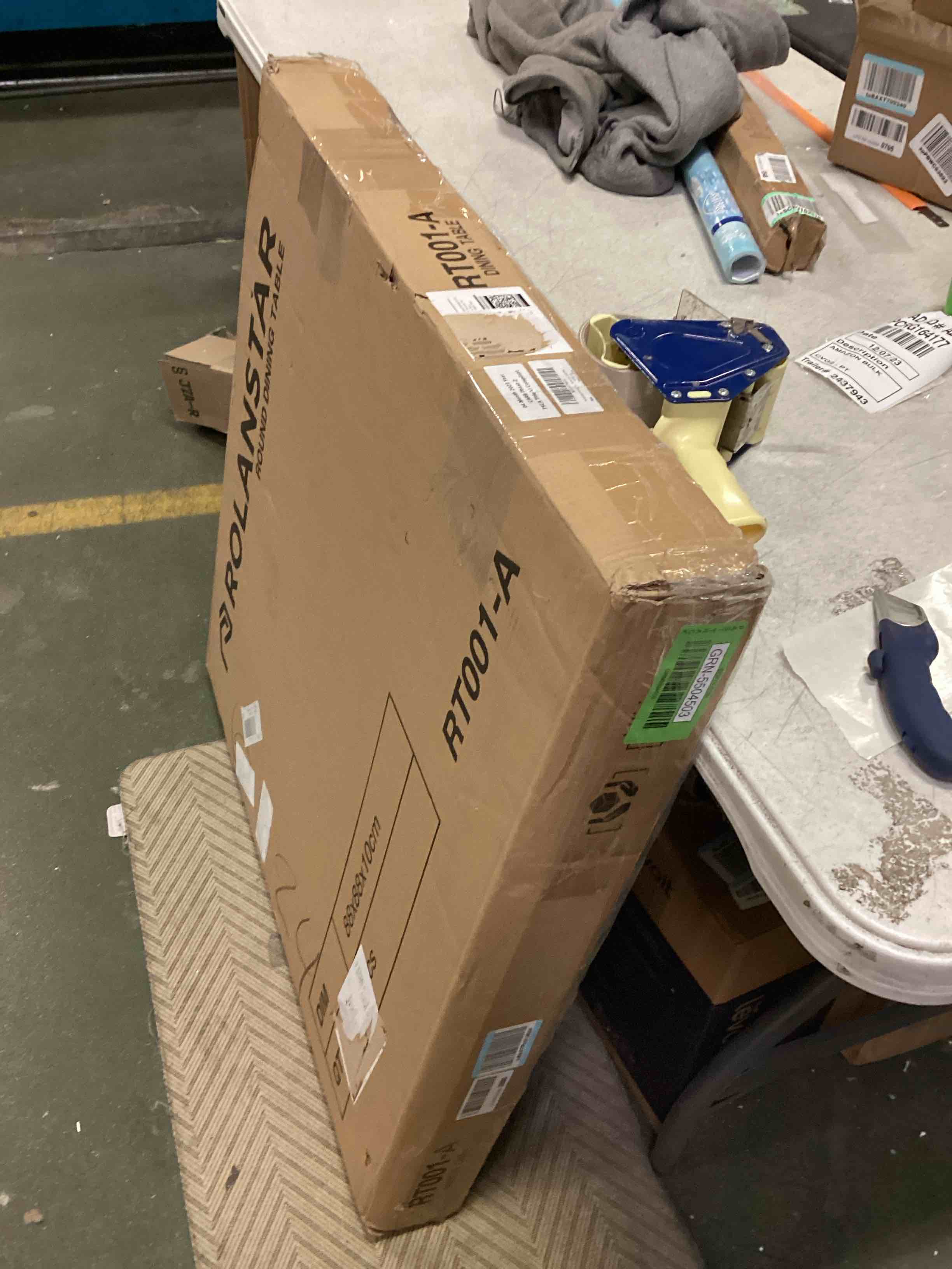 https://s3.amazonaws.com/lotting-images-prod/bidfta/GRN5504503_1702059738762.jpeg