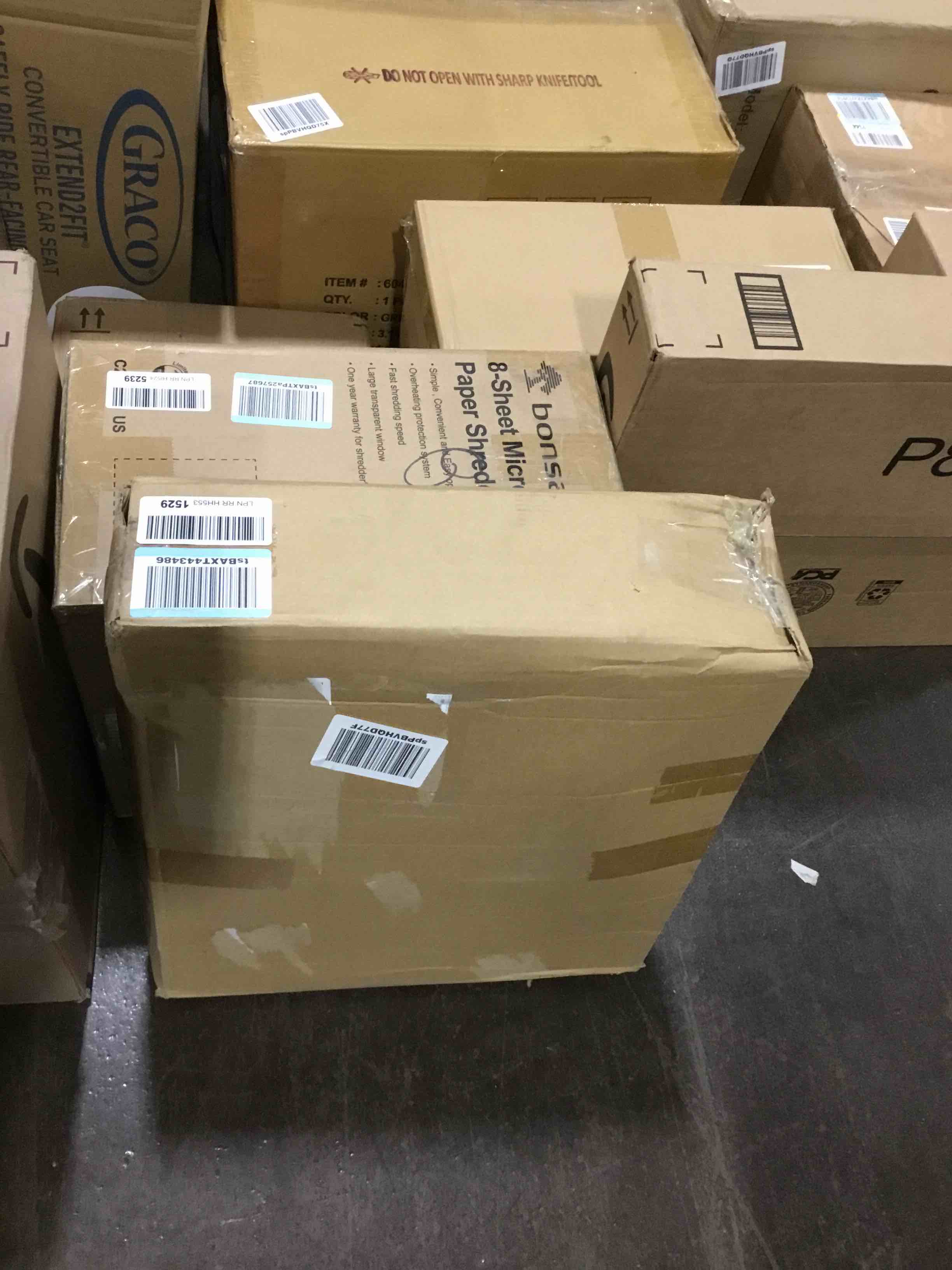 https://s3.amazonaws.com/lotting-images-prod/bidfta/GRN5511920_1703686040475.jpeg