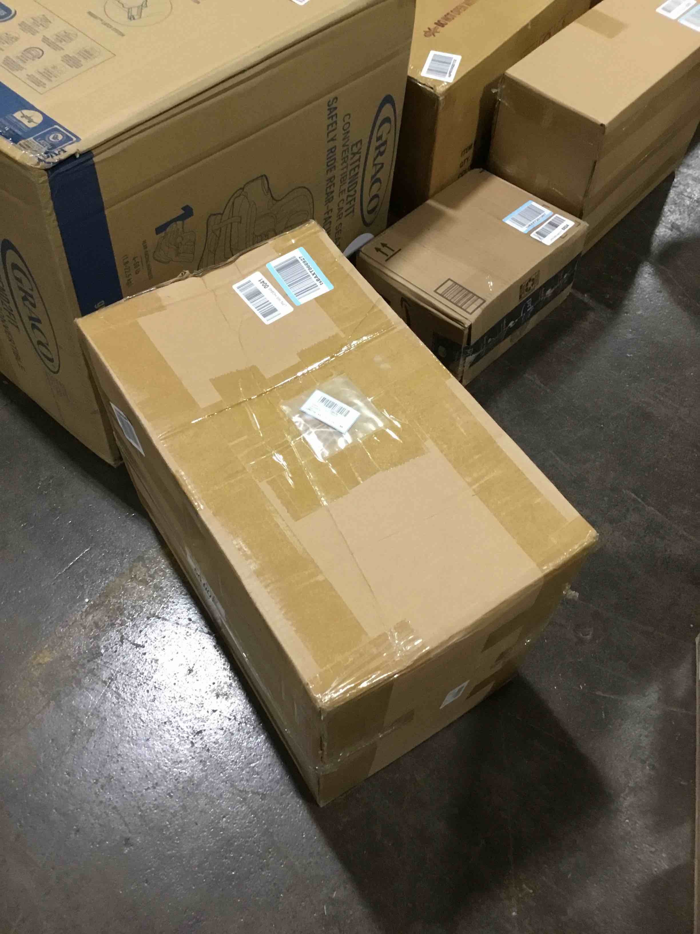 https://s3.amazonaws.com/lotting-images-prod/bidfta/GRN5511925_1703687172655.jpeg