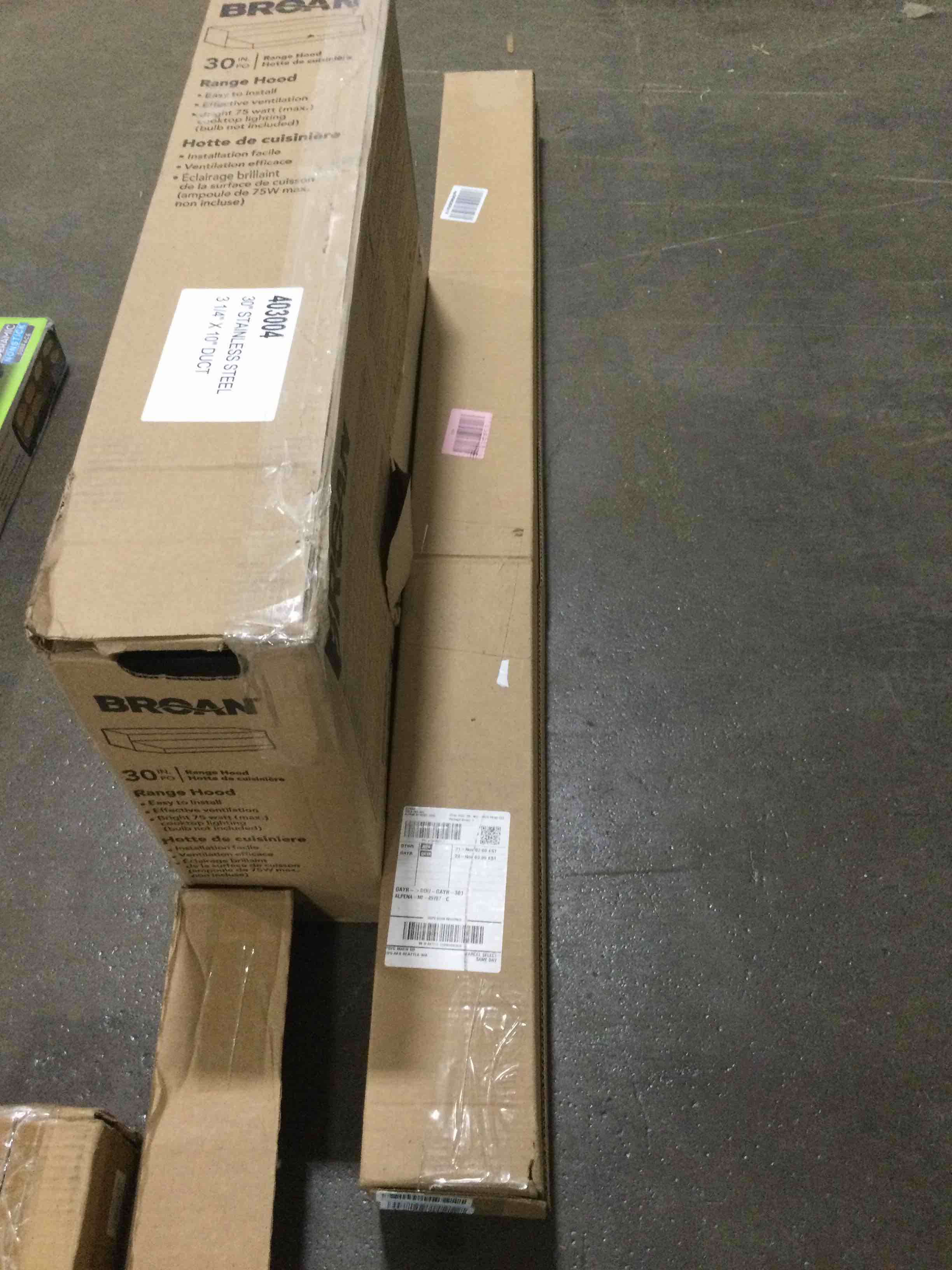 https://s3.amazonaws.com/lotting-images-prod/bidfta/GRN5513230_1702310143152.jpeg