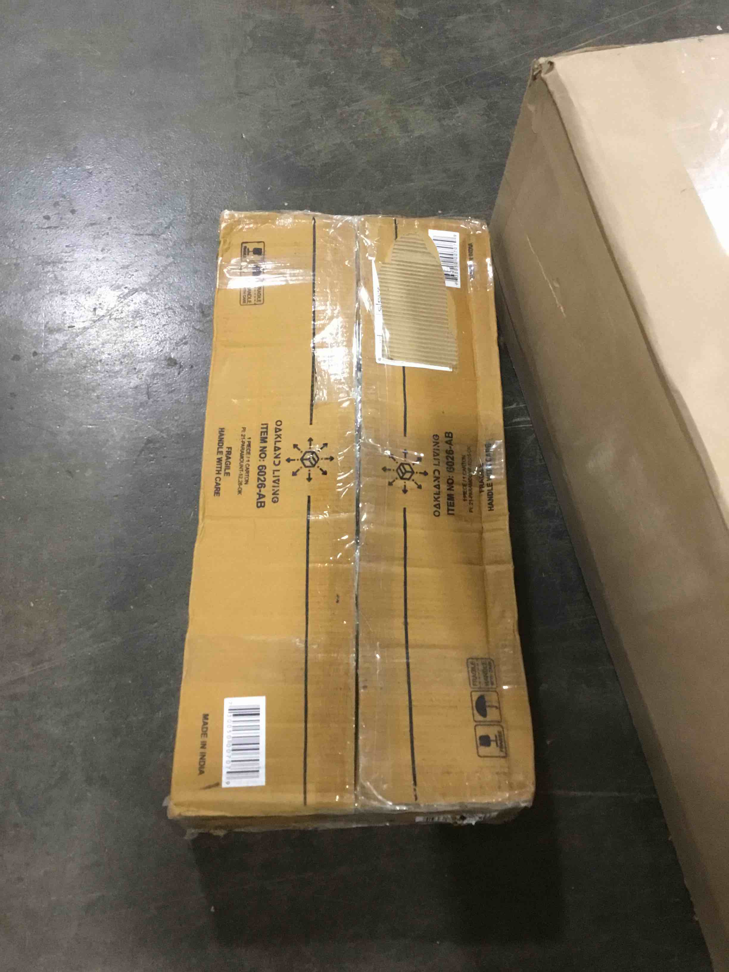 https://s3.amazonaws.com/lotting-images-prod/bidfta/GRN5513423_1702405694417.jpeg