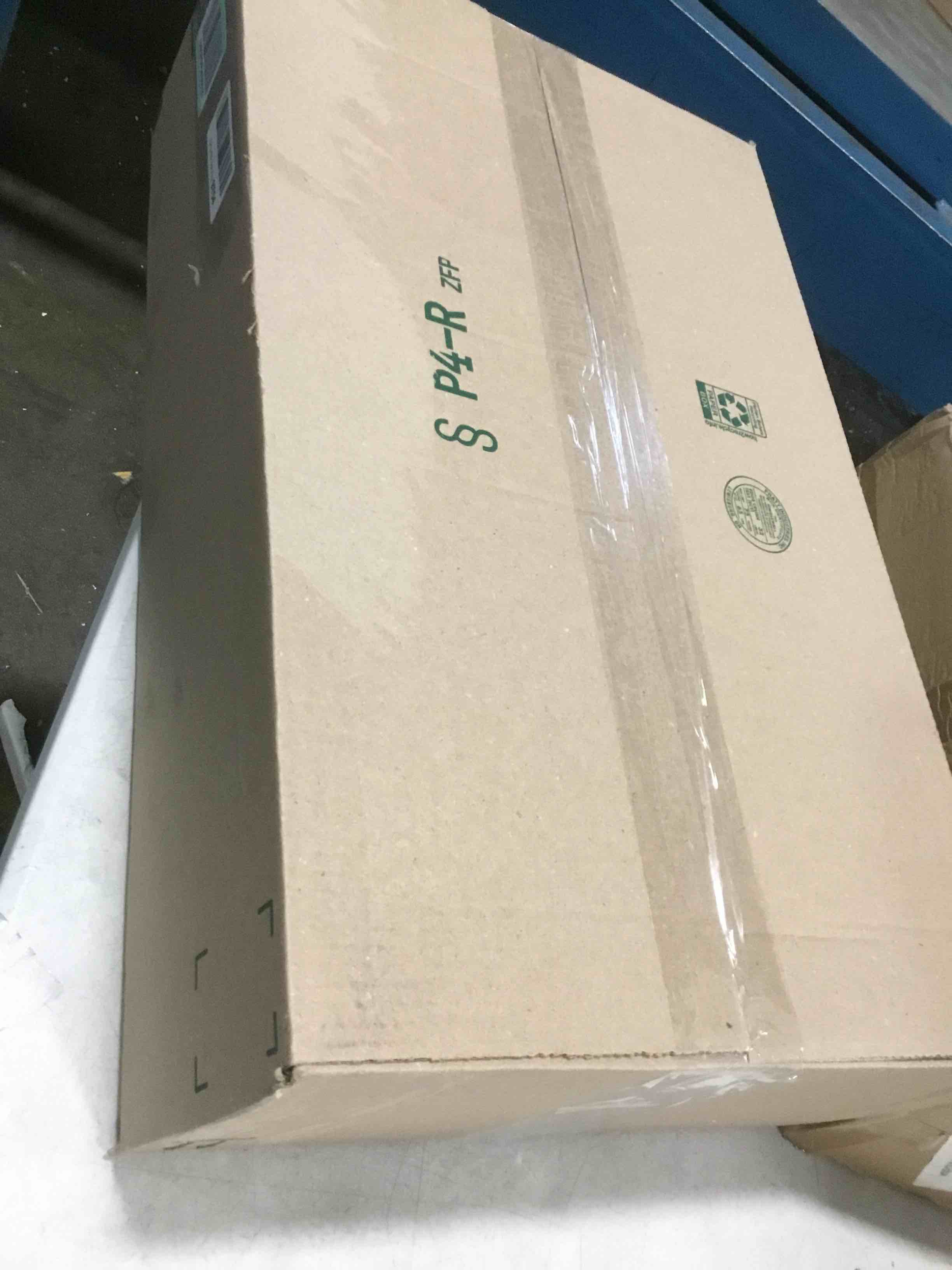 https://s3.amazonaws.com/lotting-images-prod/bidfta/GRN5537317_1703604945461.jpeg