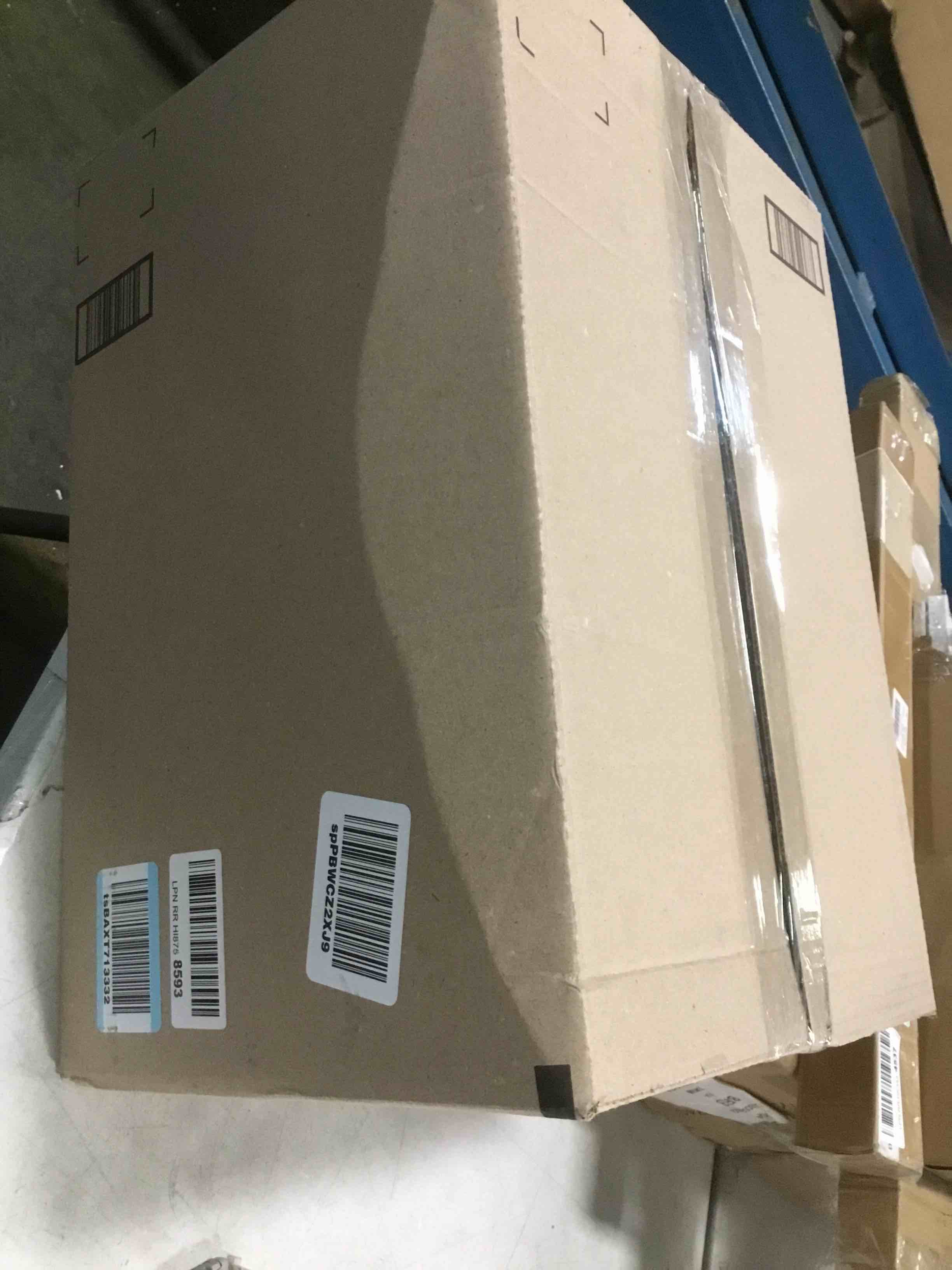 https://s3.amazonaws.com/lotting-images-prod/bidfta/GRN5537383_1703617464721.jpeg