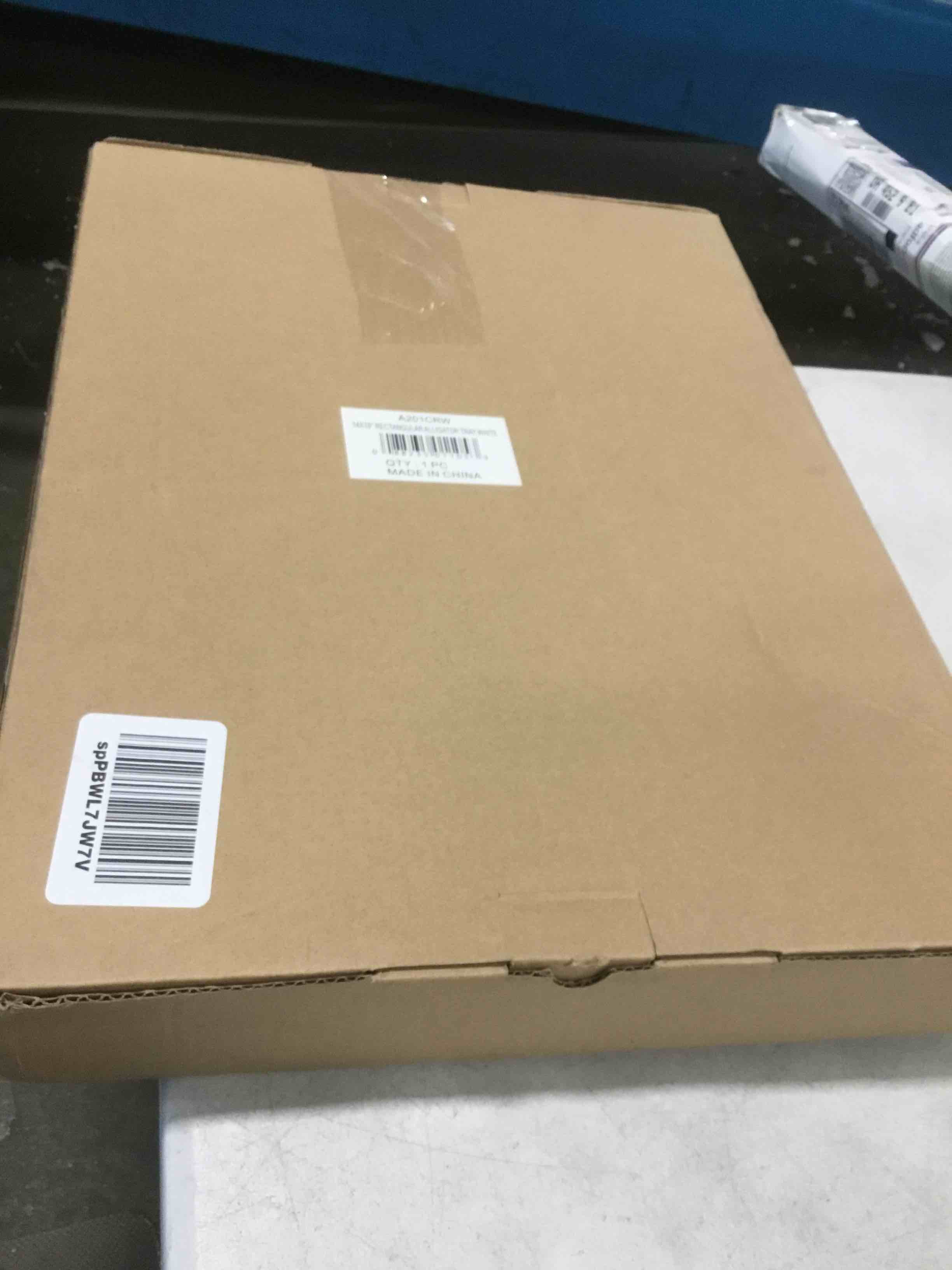 https://s3.amazonaws.com/lotting-images-prod/bidfta/GRN5537701_1703712076614.jpeg