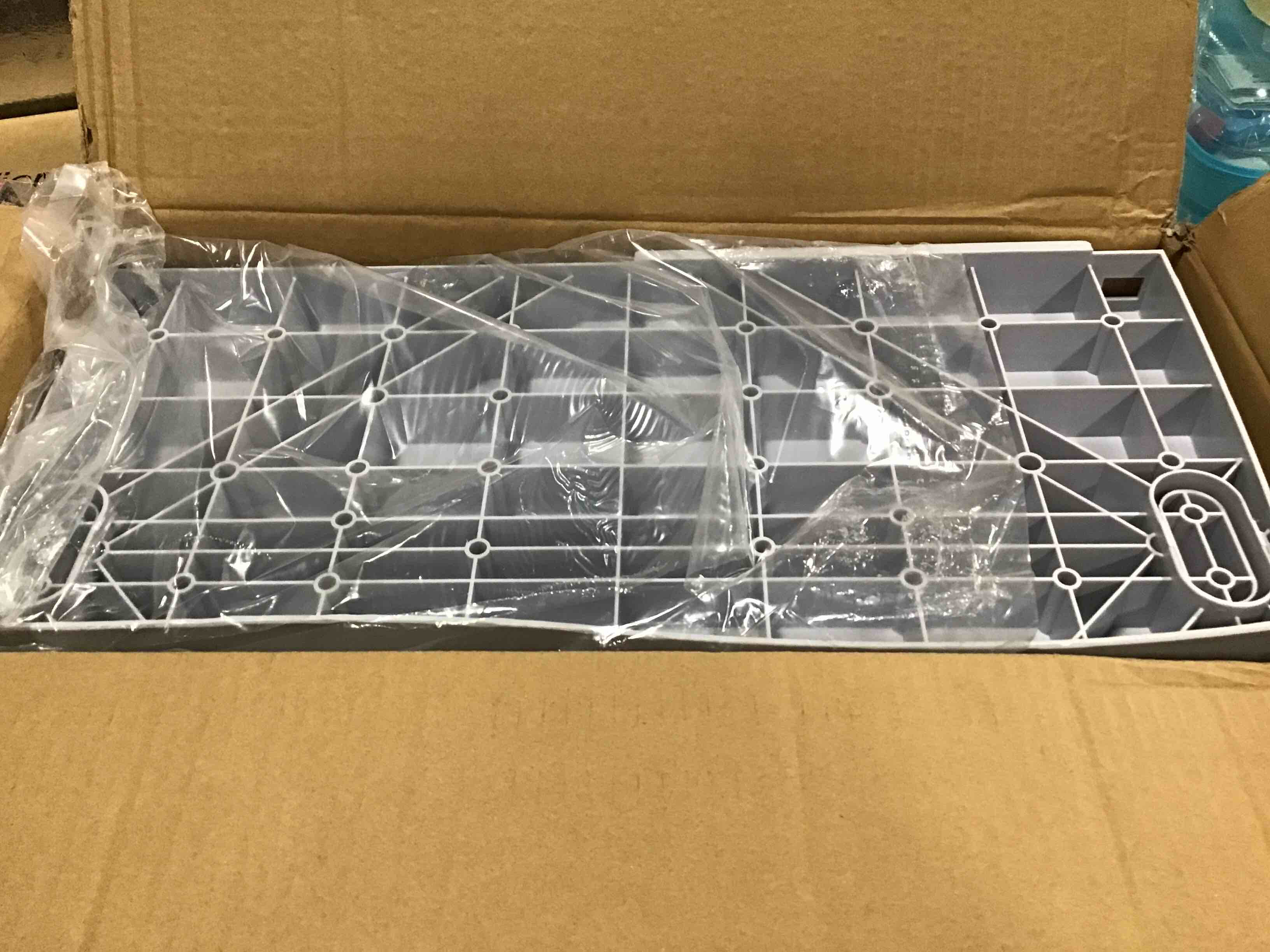 https://s3.amazonaws.com/lotting-images-prod/bidfta/GRN5537709_1703771660934.jpeg