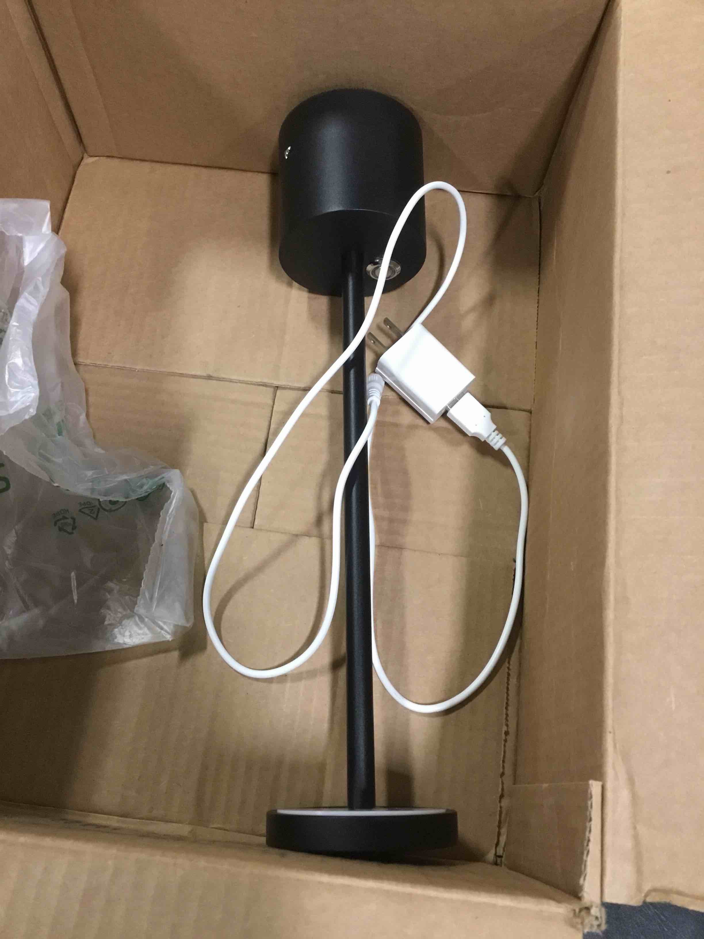 https://s3.amazonaws.com/lotting-images-prod/bidfta/GRN5537918_1704316566966.jpeg
