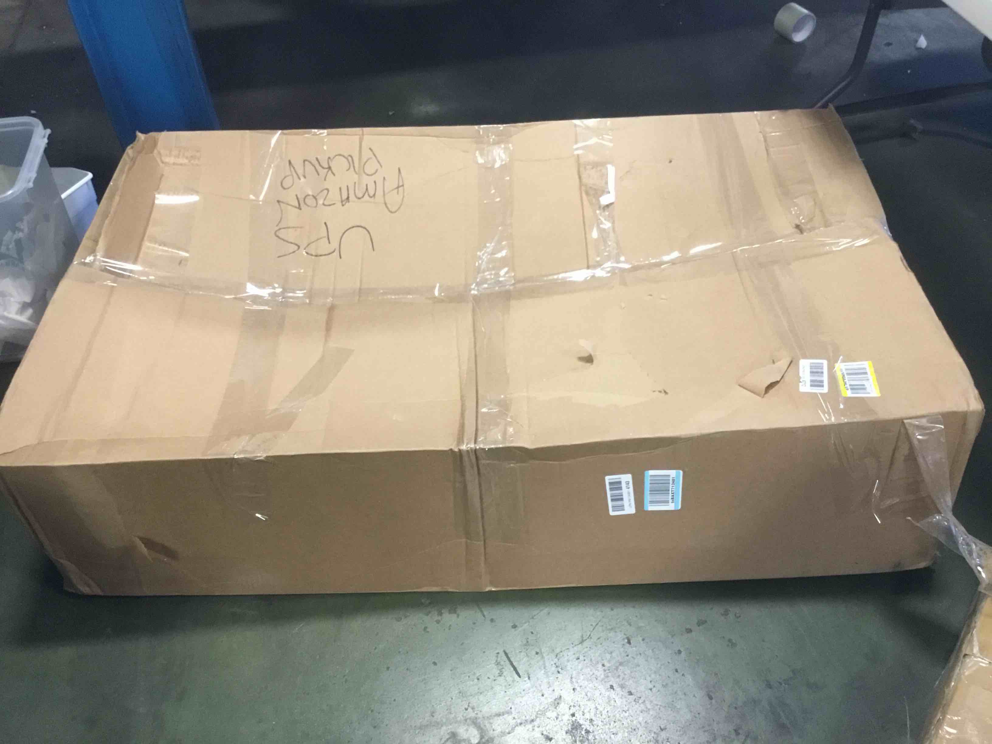 https://s3.amazonaws.com/lotting-images-prod/bidfta/GRN5537975_1704397070116.jpeg