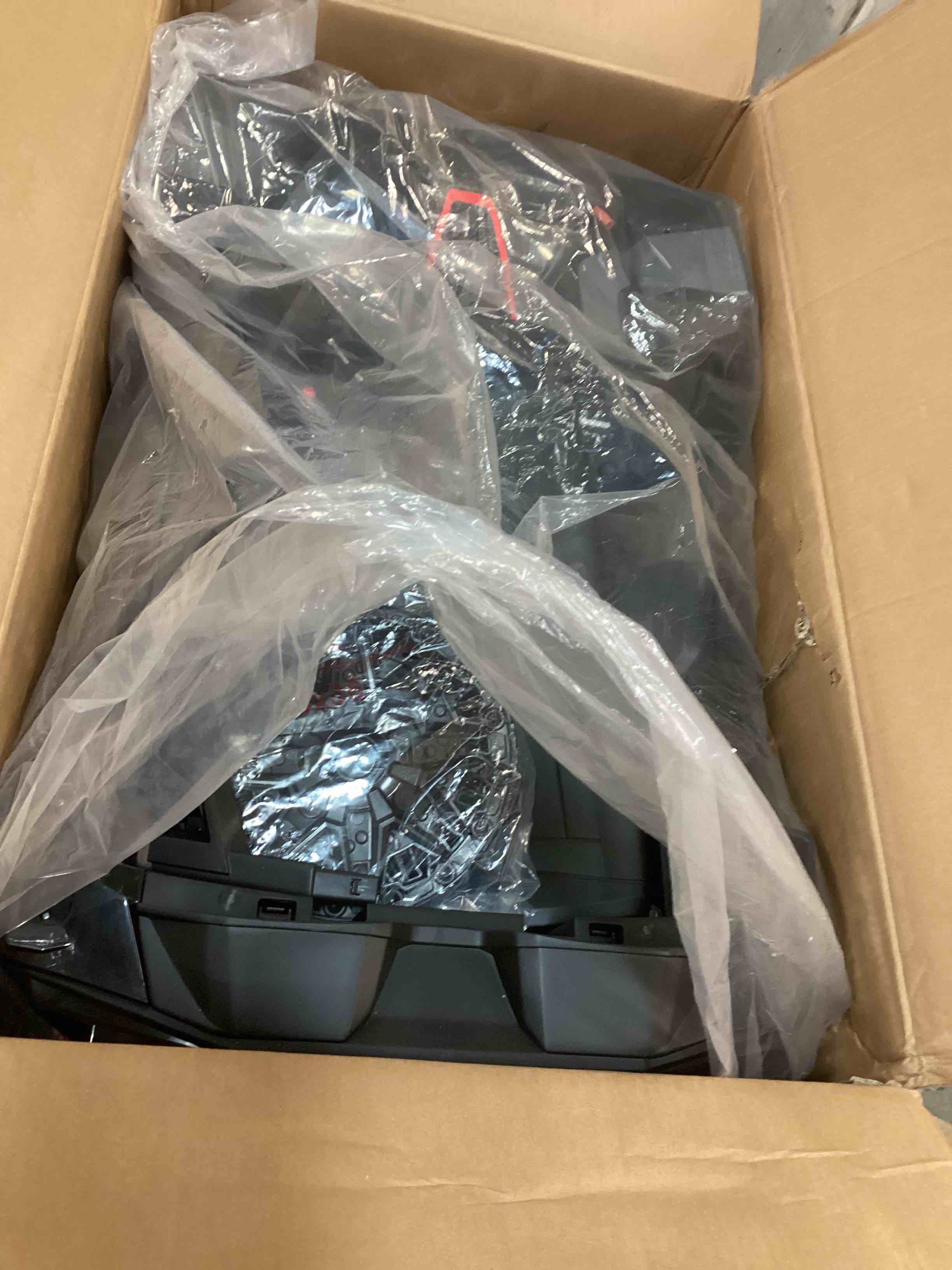 https://s3.amazonaws.com/lotting-images-prod/bidfta/GRN5539199_1704212038400.jpeg