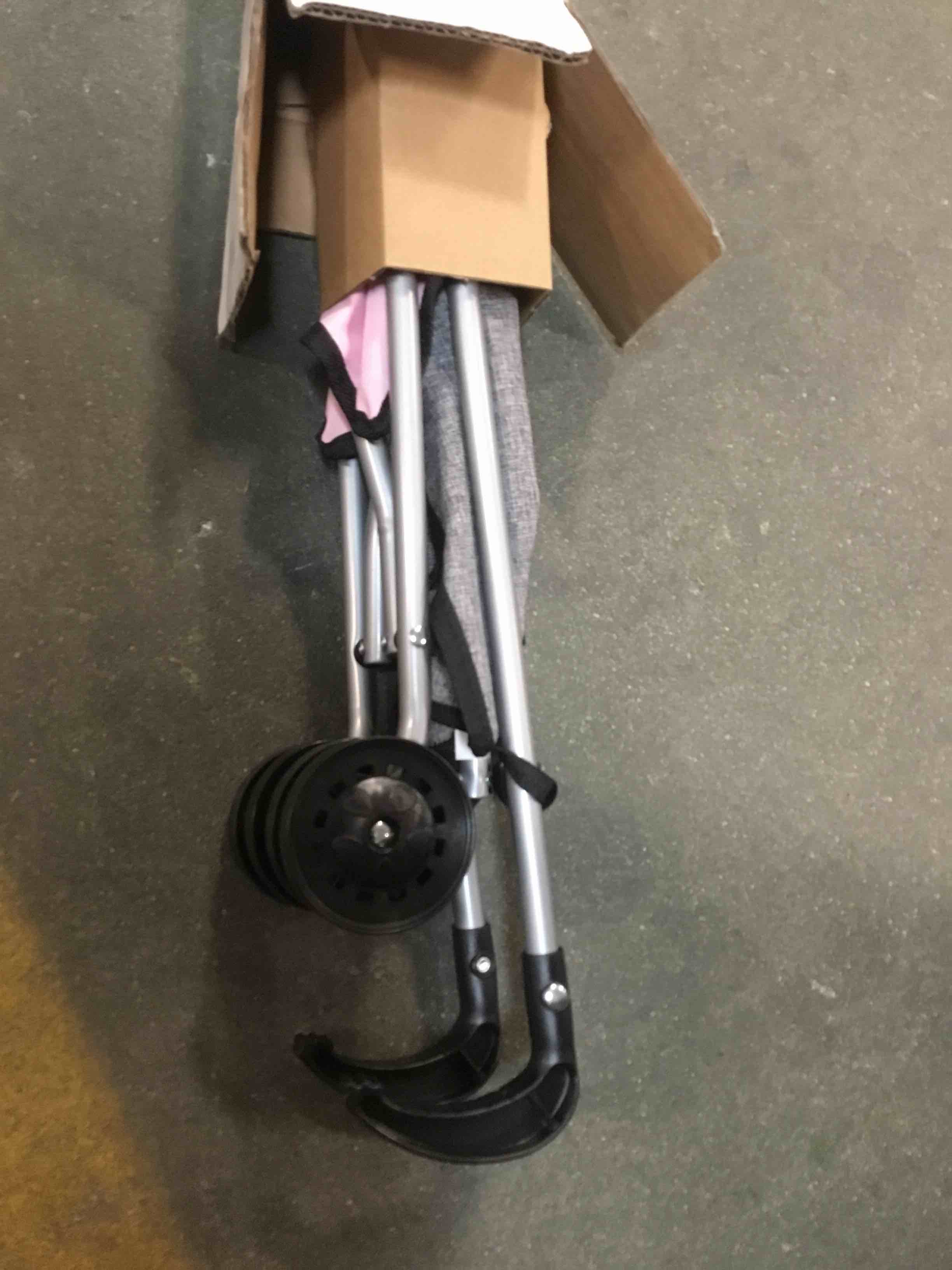 https://s3.amazonaws.com/lotting-images-prod/bidfta/GRN5539592_1704556390991.jpeg