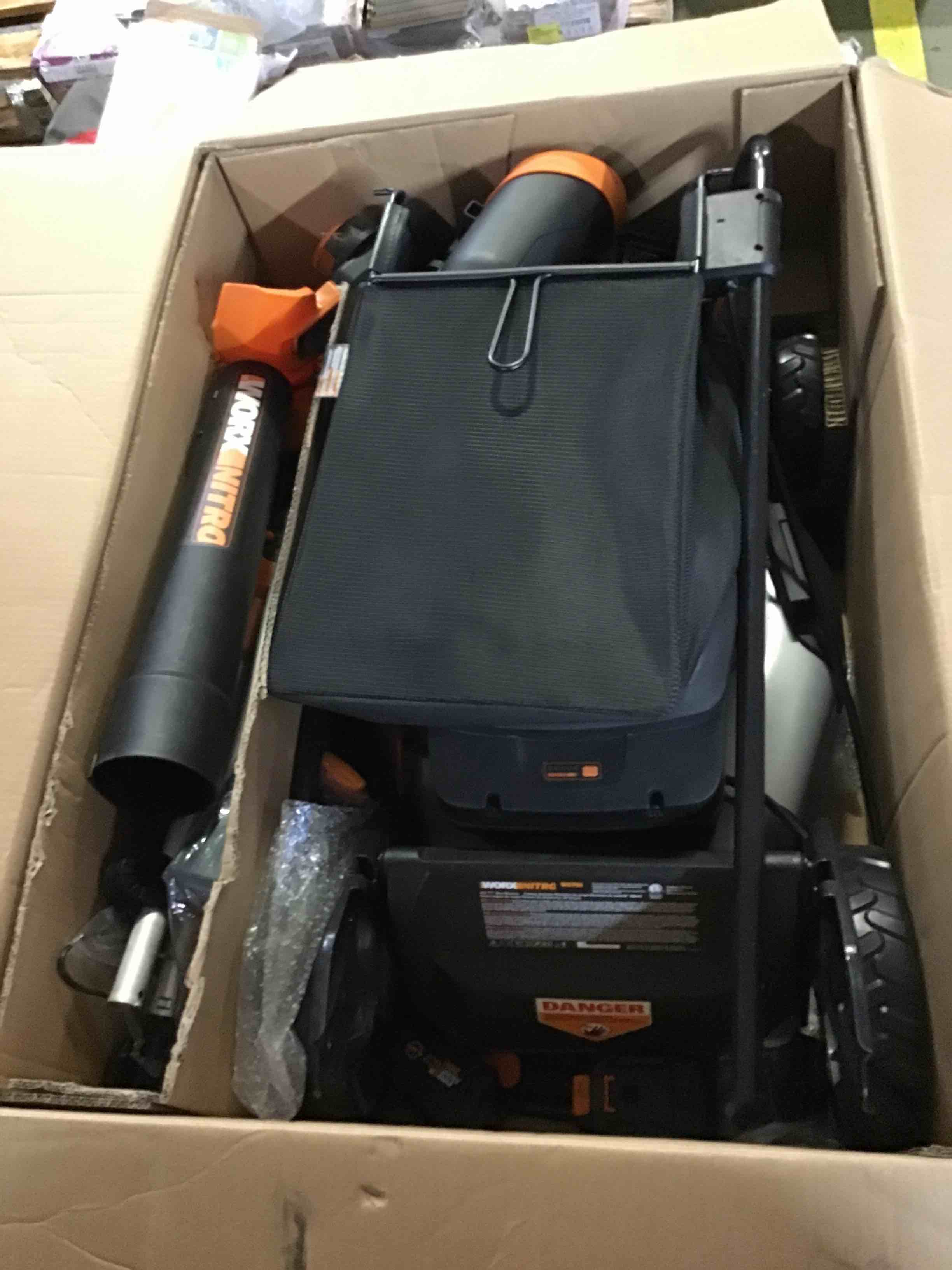 https://s3.amazonaws.com/lotting-images-prod/bidfta/GRN5540034_1697135710990.jpeg