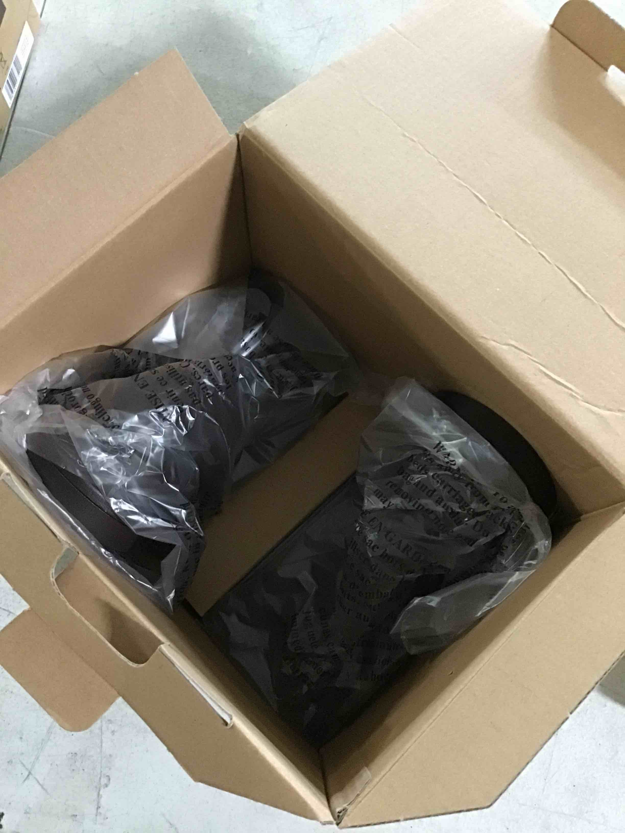 https://s3.amazonaws.com/lotting-images-prod/bidfta/GRN5541080_1698086309806.jpeg