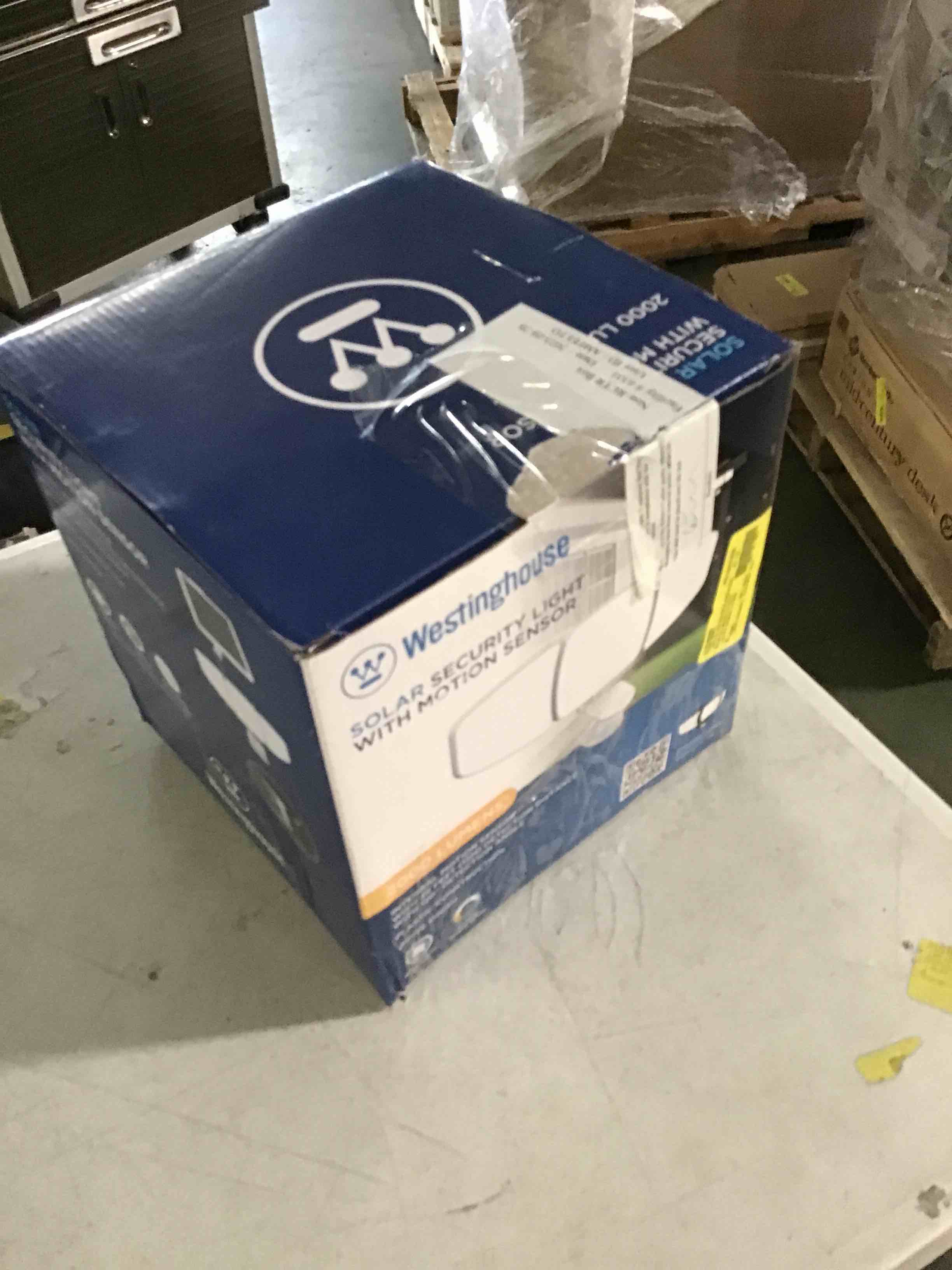 https://s3.amazonaws.com/lotting-images-prod/bidfta/GRN5541085_1698087366278.jpeg