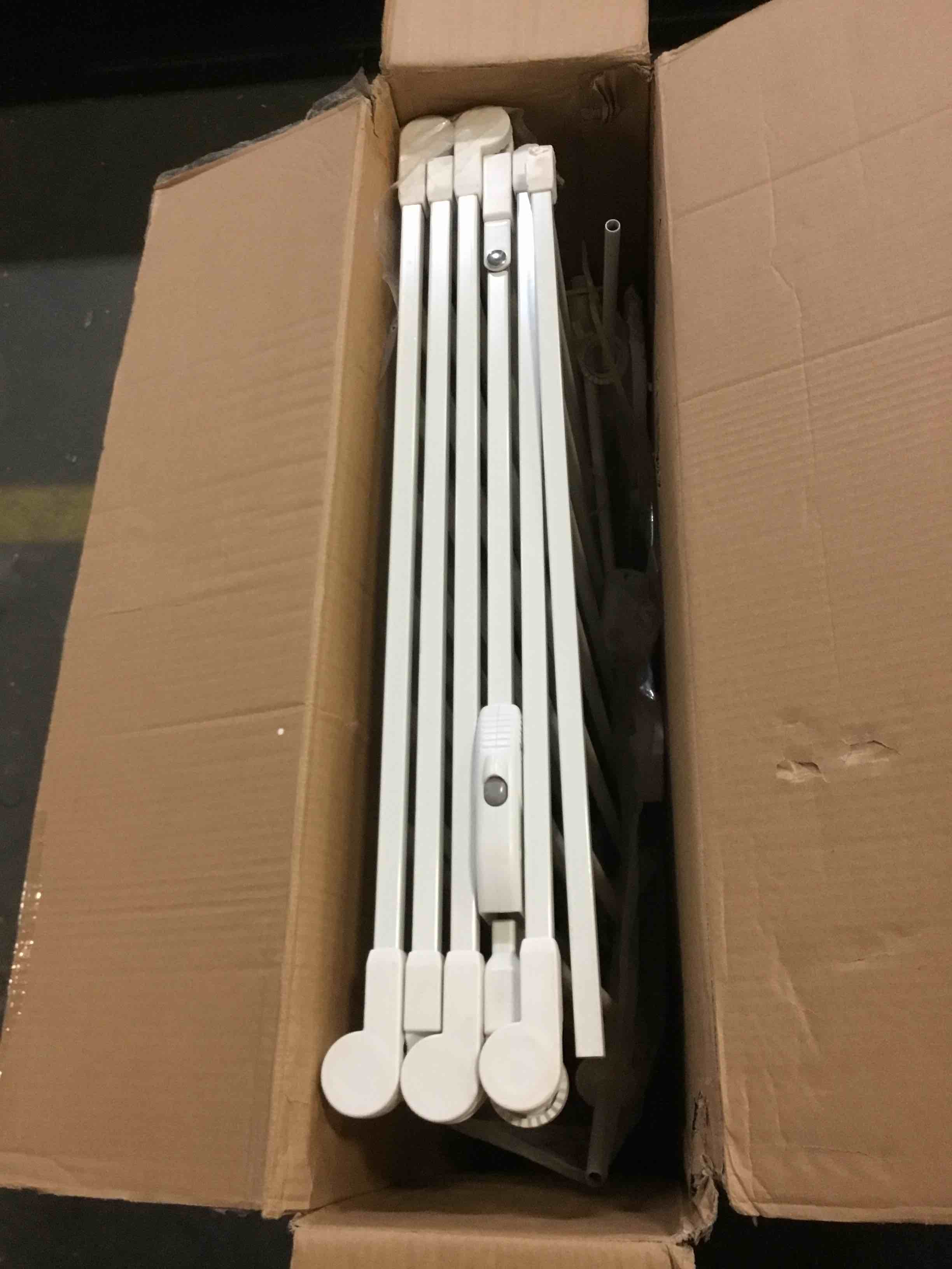 https://s3.amazonaws.com/lotting-images-prod/bidfta/GRN5545164_1698264956615.jpeg