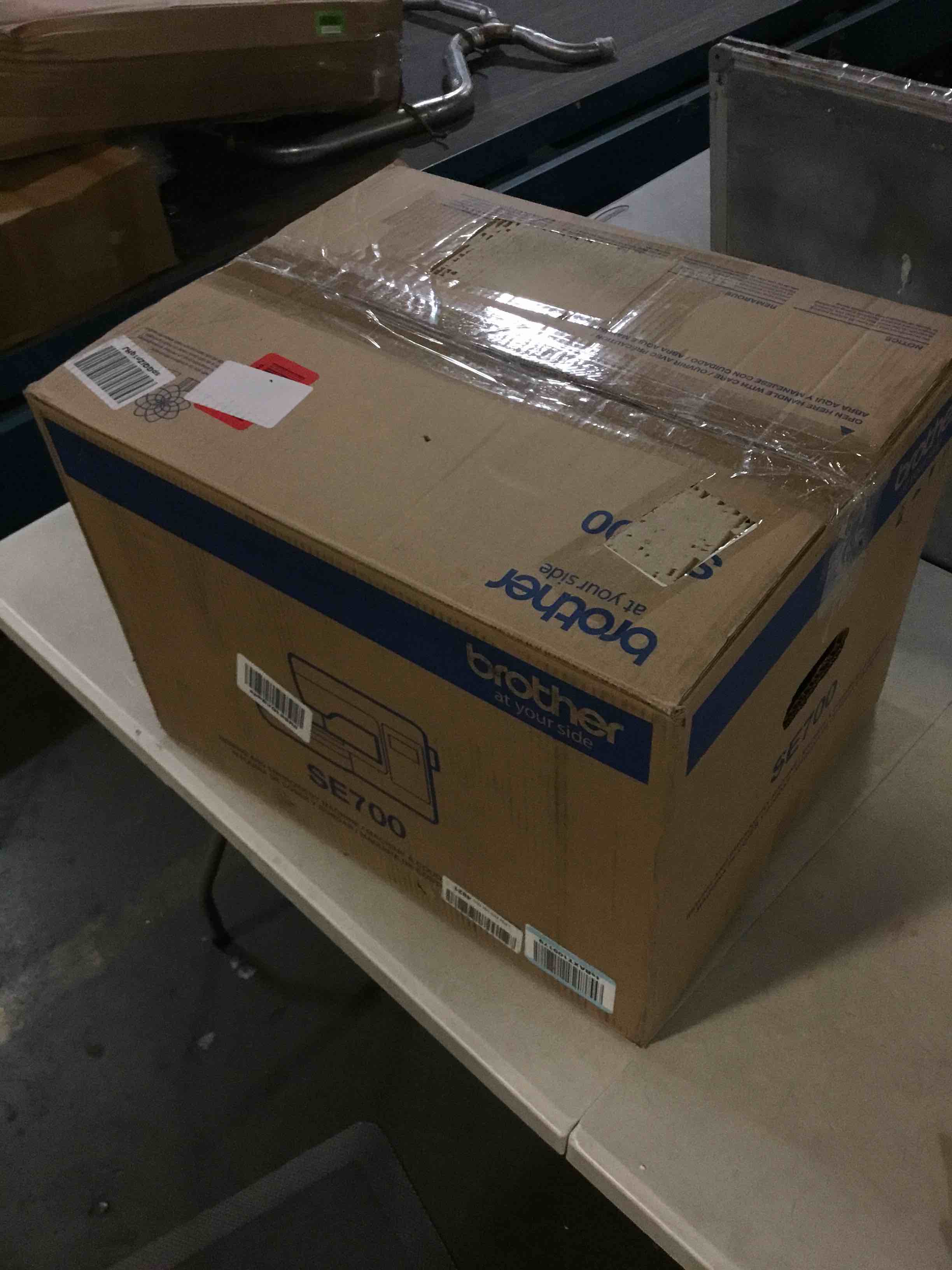 https://s3.amazonaws.com/lotting-images-prod/bidfta/GRN5545433_1698670732874.jpeg