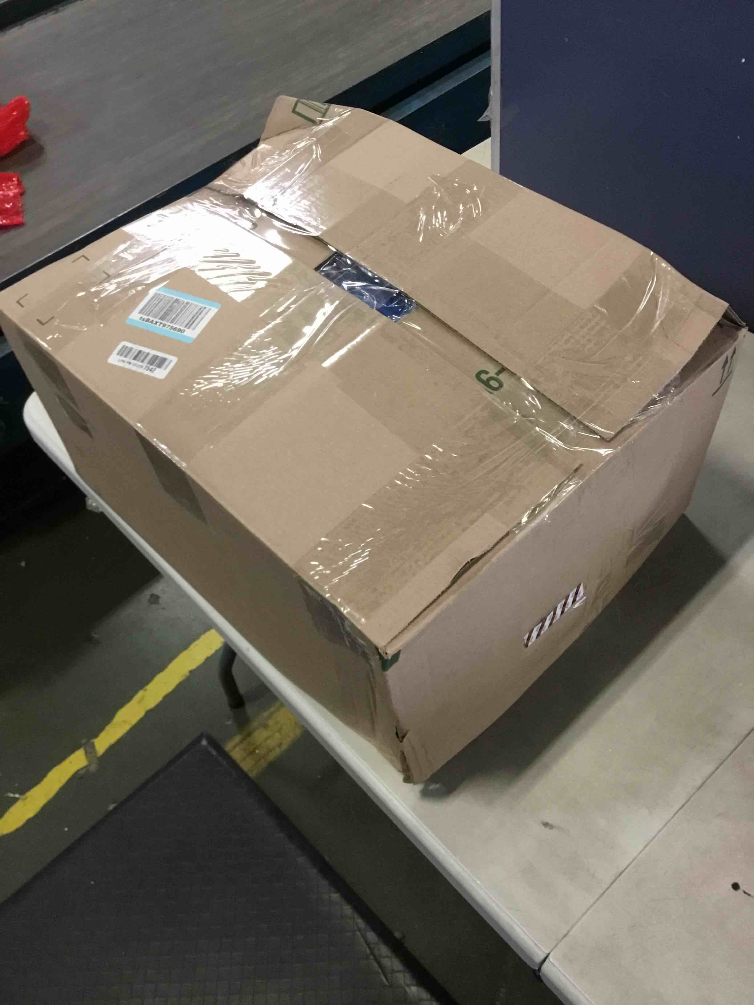 https://s3.amazonaws.com/lotting-images-prod/bidfta/GRN5545840_1698849352934.jpeg