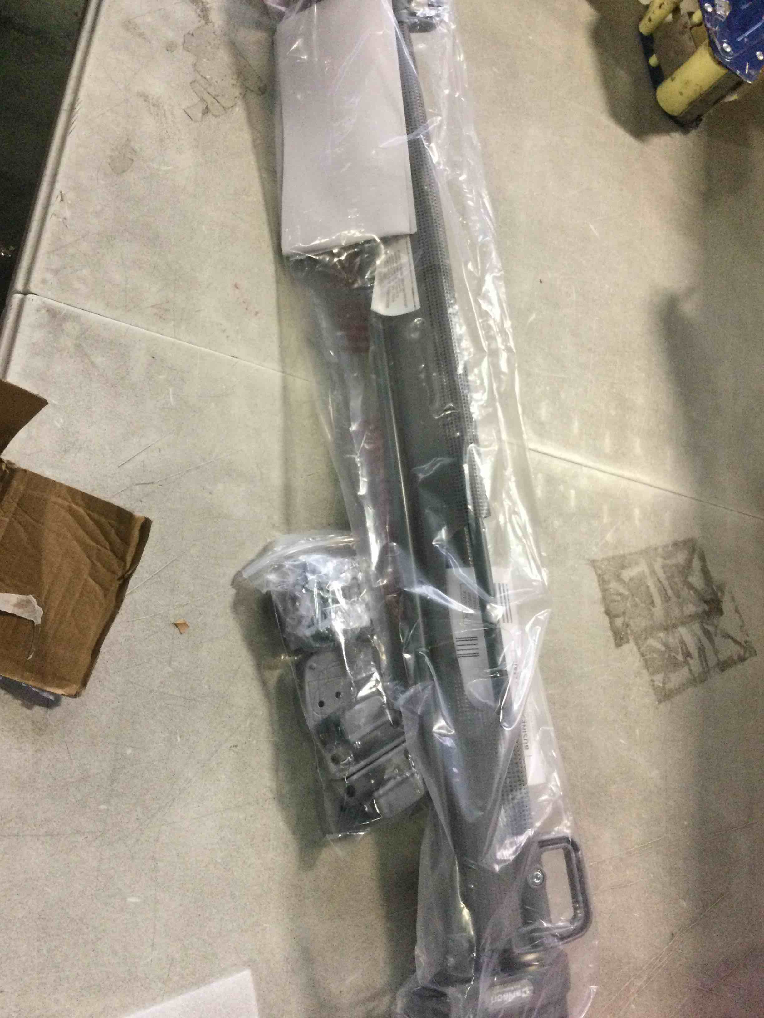 https://s3.amazonaws.com/lotting-images-prod/bidfta/GRN5551732_1697826034397.jpeg
