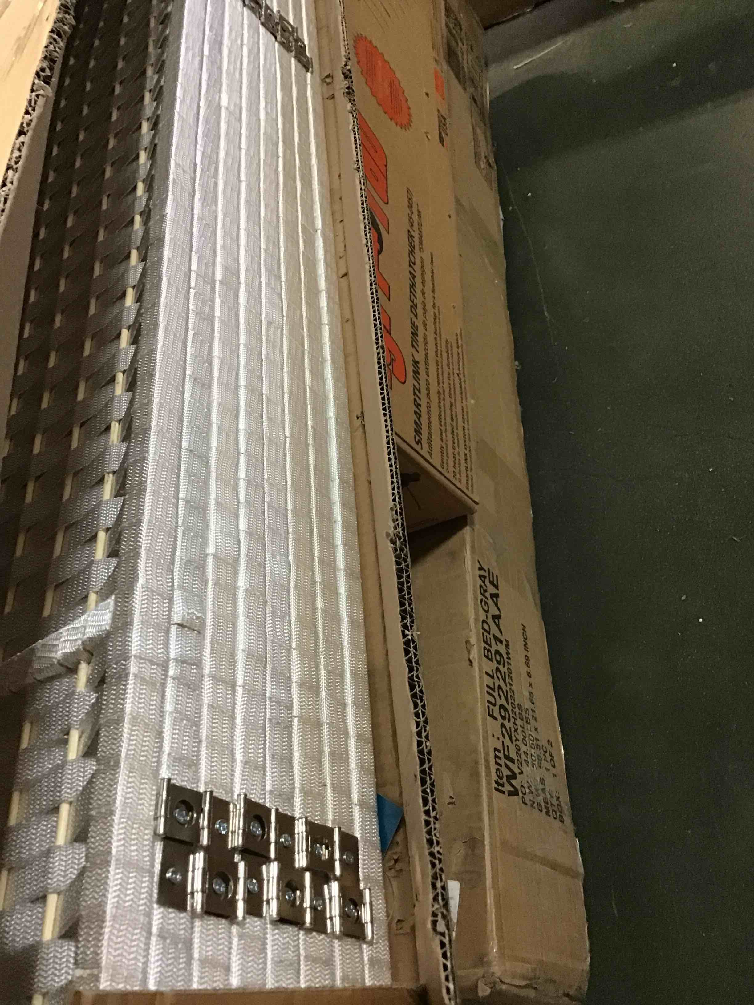 https://s3.amazonaws.com/lotting-images-prod/bidfta/GRN5551839_1698085016854.jpeg