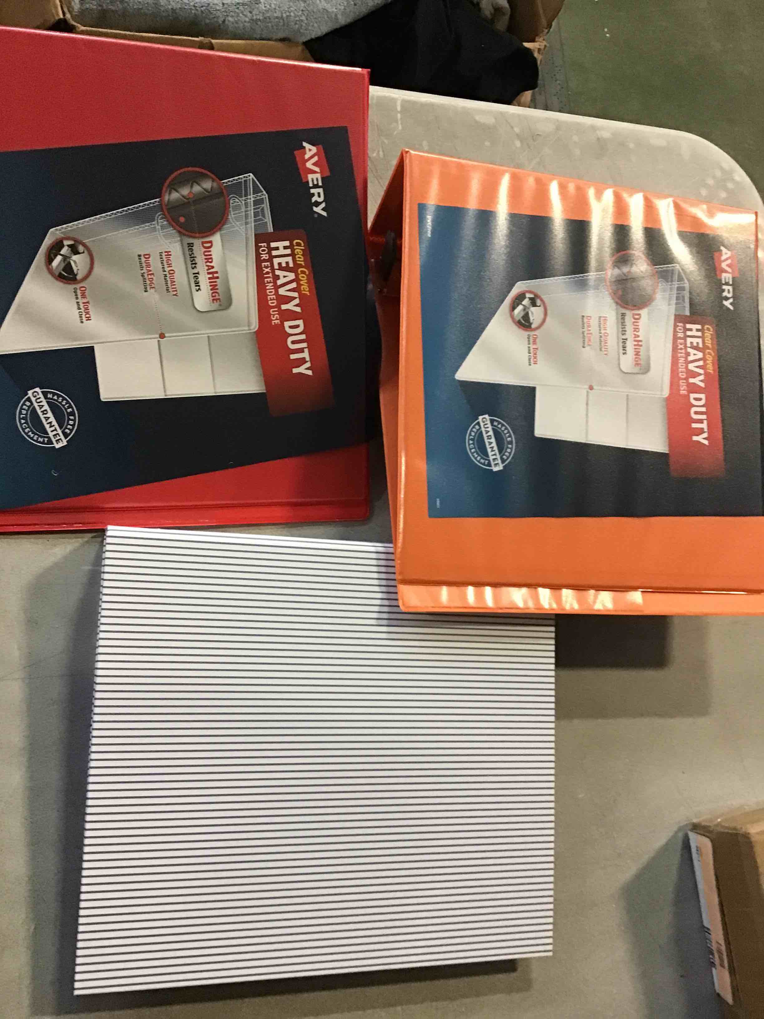 Cases 8 Assorted Avery 670 Sheet 3" Ring Binder