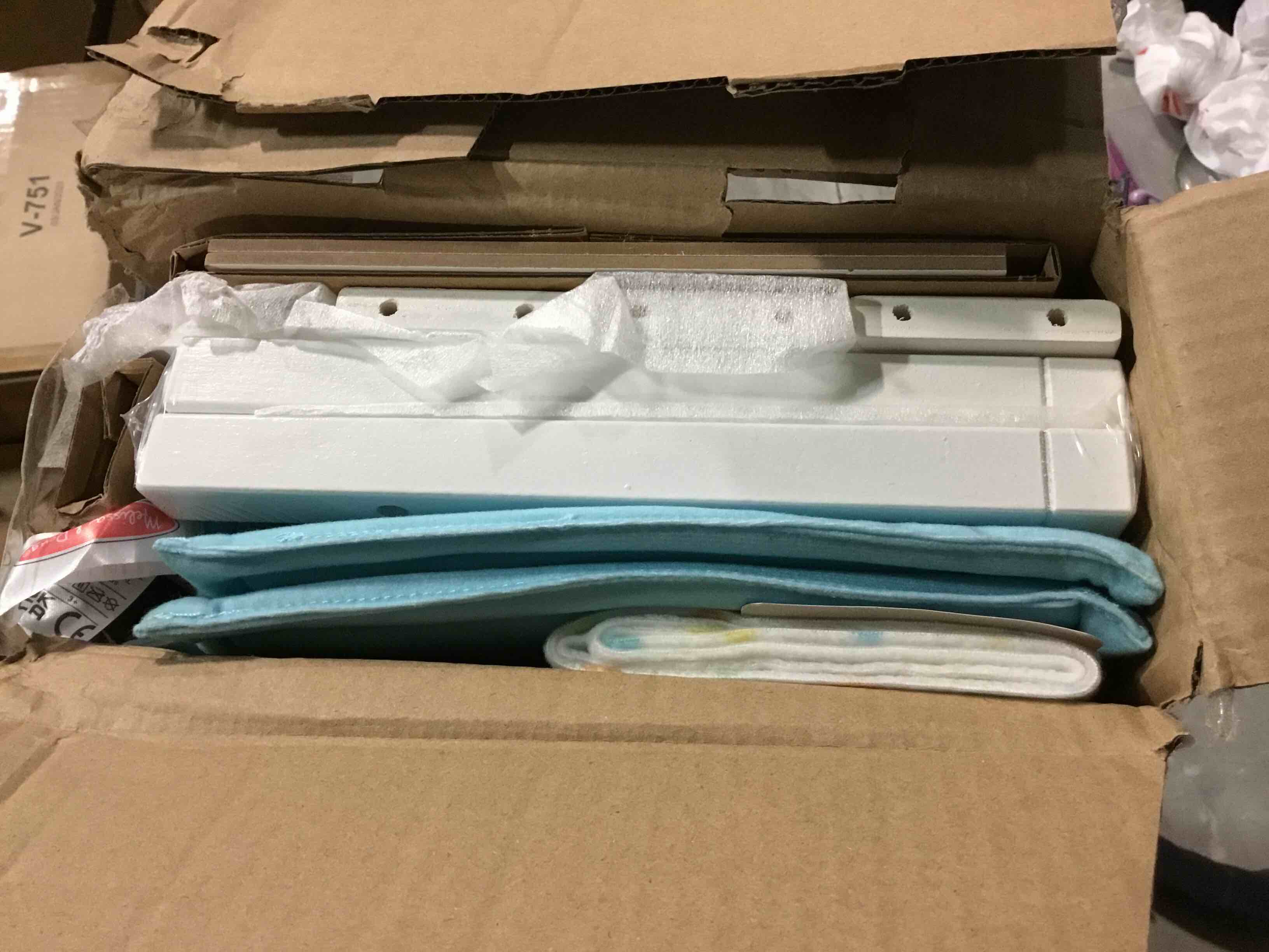 https://s3.amazonaws.com/lotting-images-prod/bidfta/GRN5554115_1698665895875.jpeg