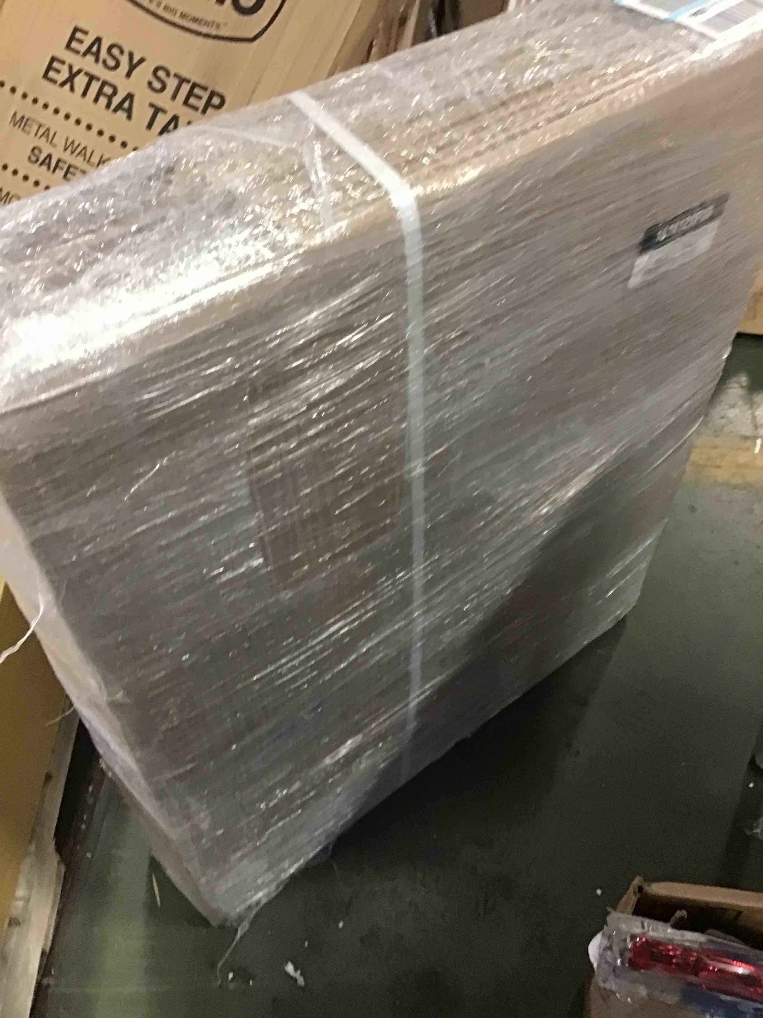 https://s3.amazonaws.com/lotting-images-prod/bidfta/GRN5555346_1696534496176.jpeg