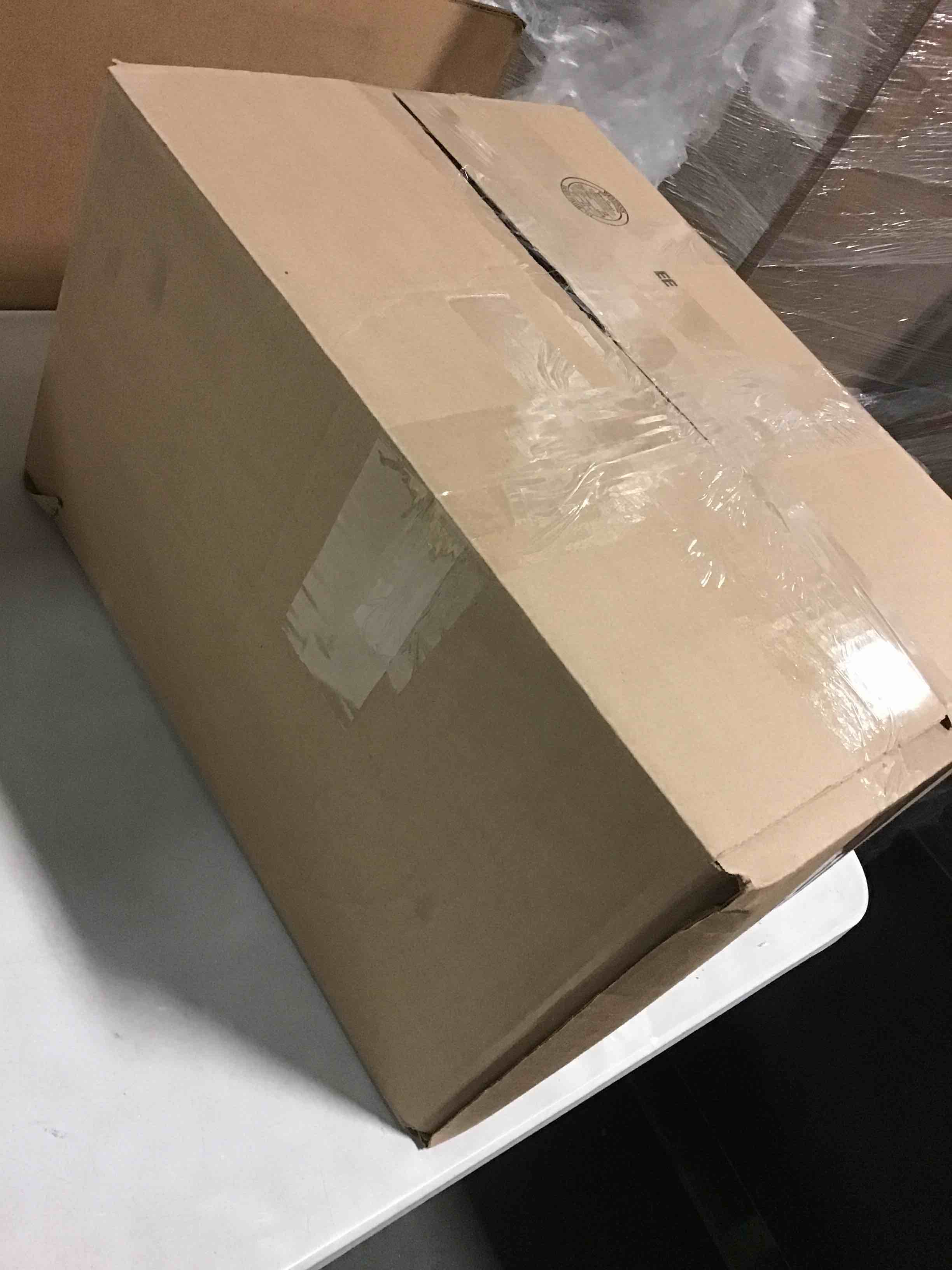 https://s3.amazonaws.com/lotting-images-prod/bidfta/GRN5555383_1696591480802.jpeg