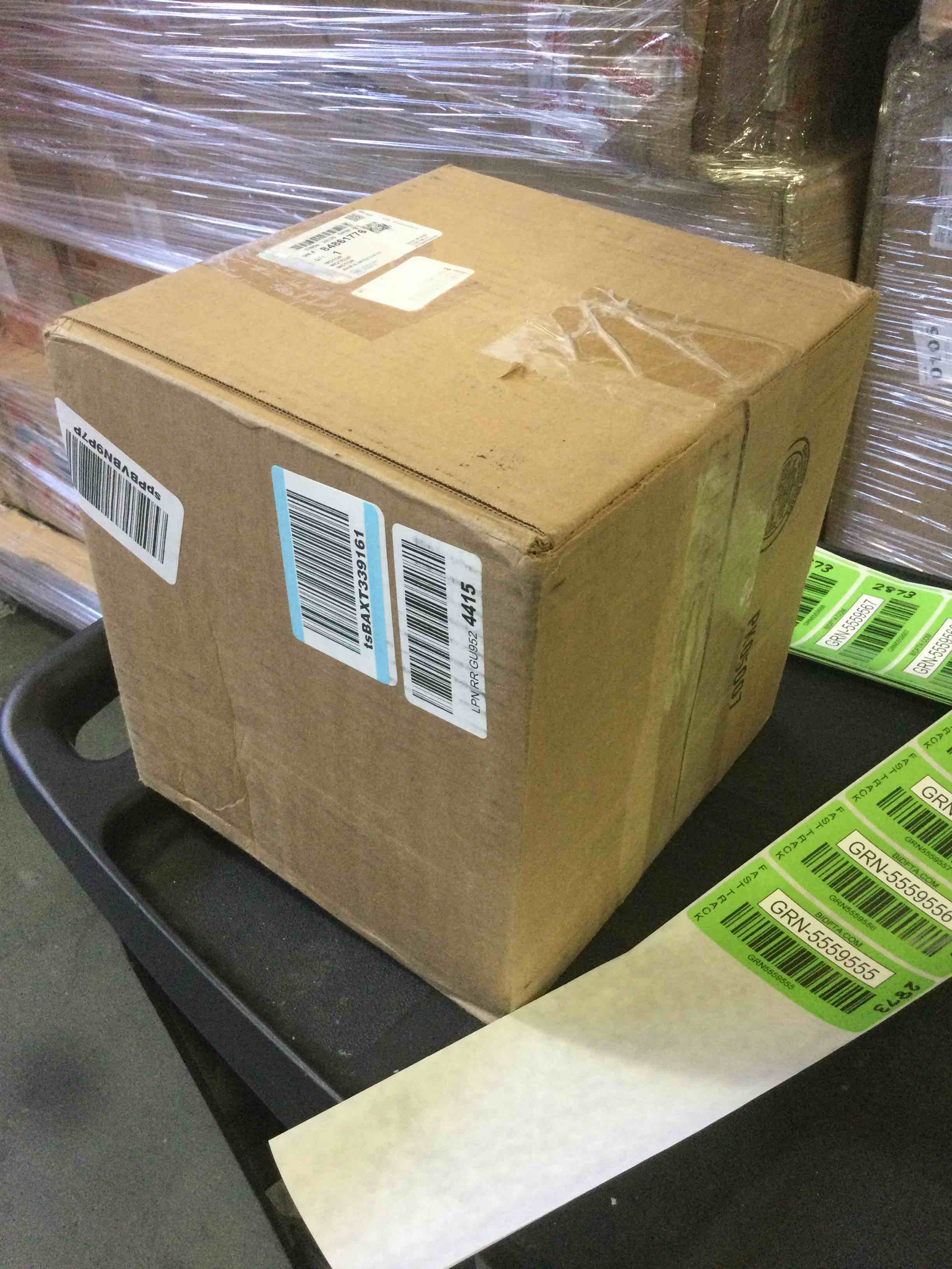 https://s3.amazonaws.com/lotting-images-prod/bidfta/GRN5559555_1697208024788.jpeg