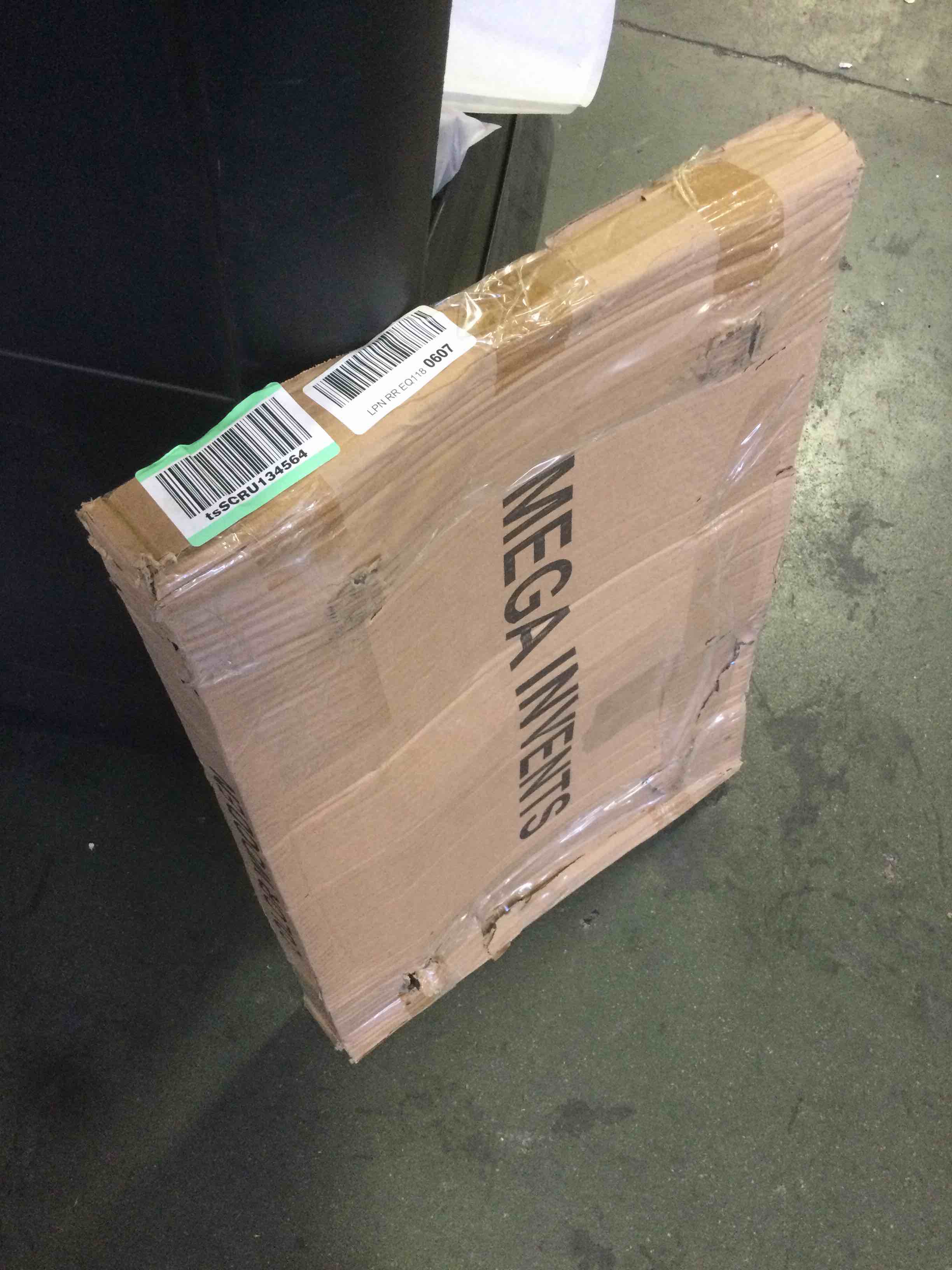 https://s3.amazonaws.com/lotting-images-prod/bidfta/GRN5559563_1697210033167.jpeg