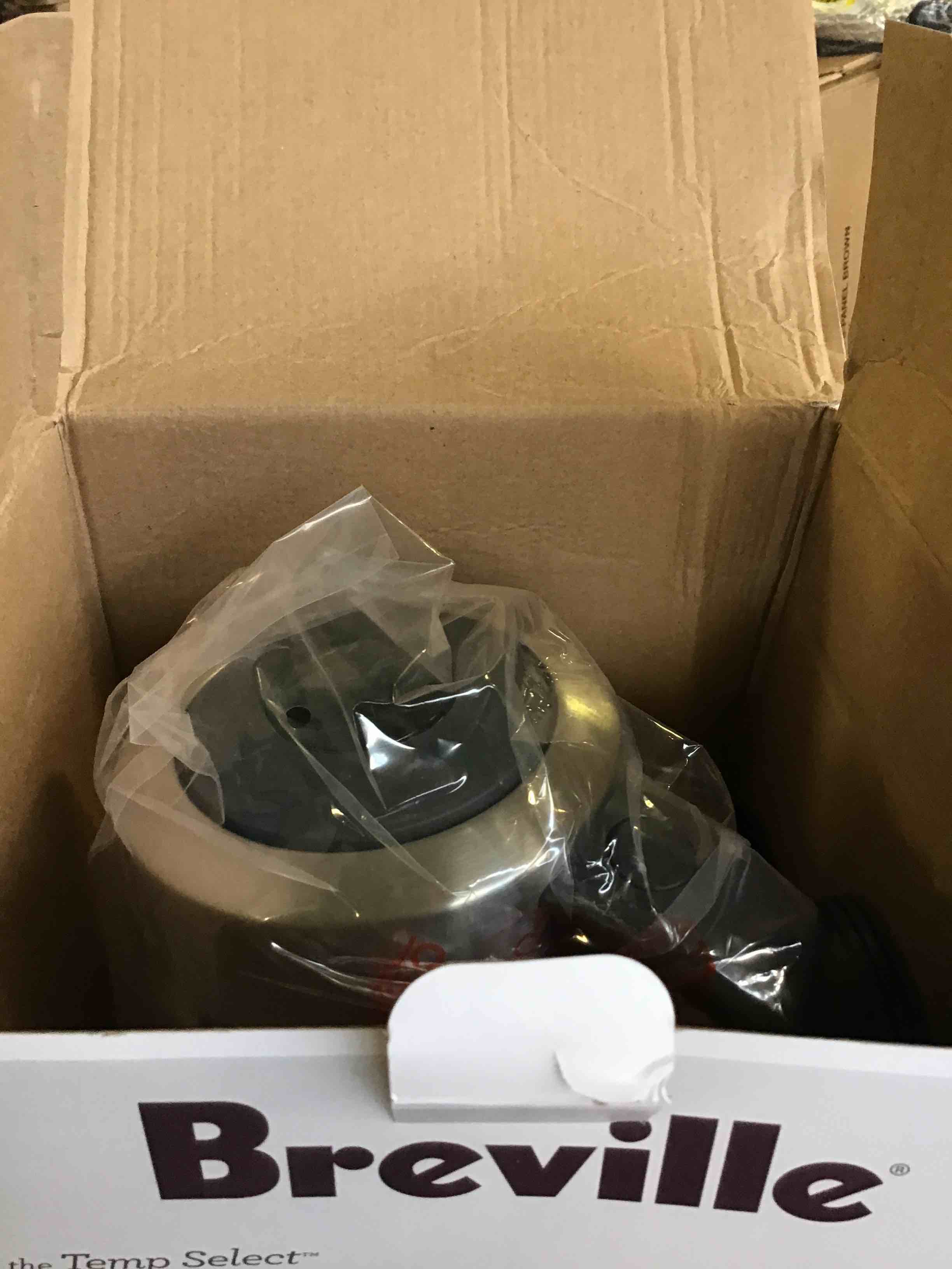 https://s3.amazonaws.com/lotting-images-prod/bidfta/GRN5561110_1696607479713.jpeg
