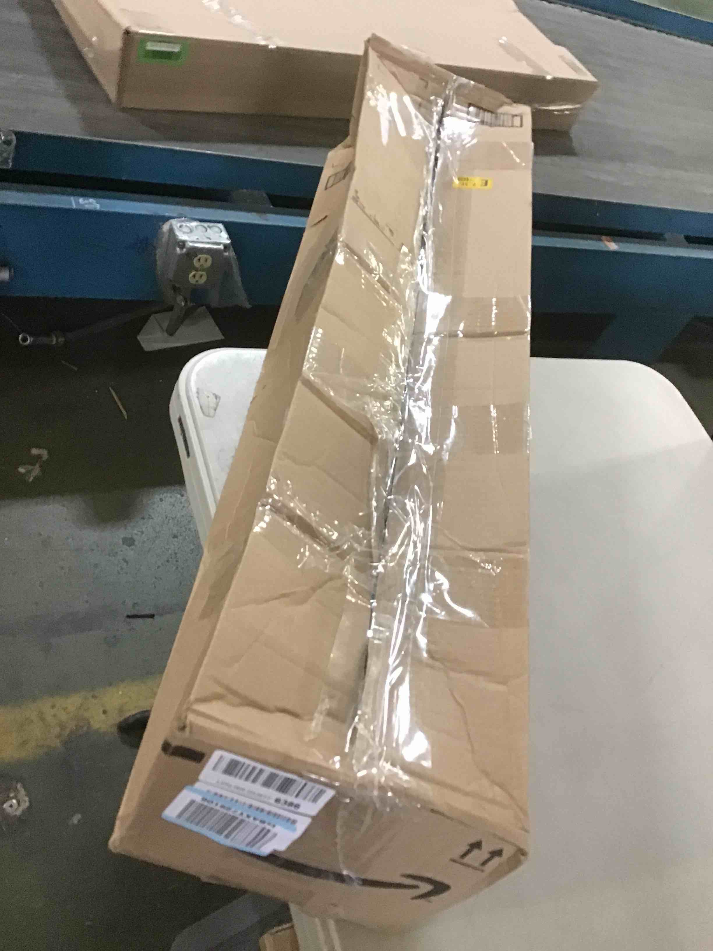 https://s3.amazonaws.com/lotting-images-prod/bidfta/GRN5562531_1696431709868.jpeg