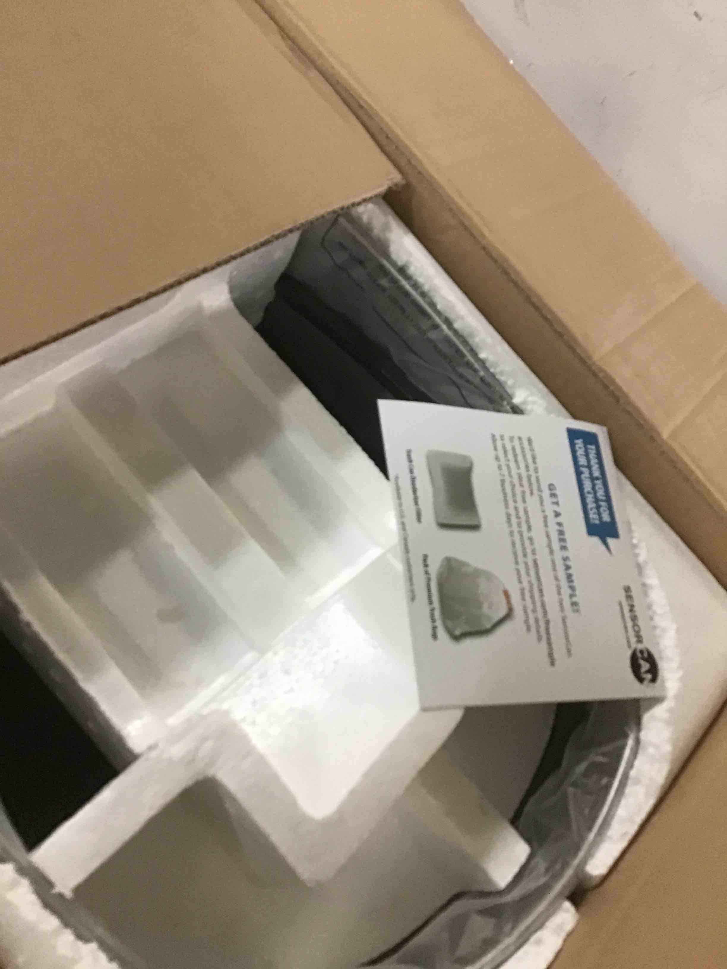 https://s3.amazonaws.com/lotting-images-prod/bidfta/GRN5562622_1696445048869.jpeg