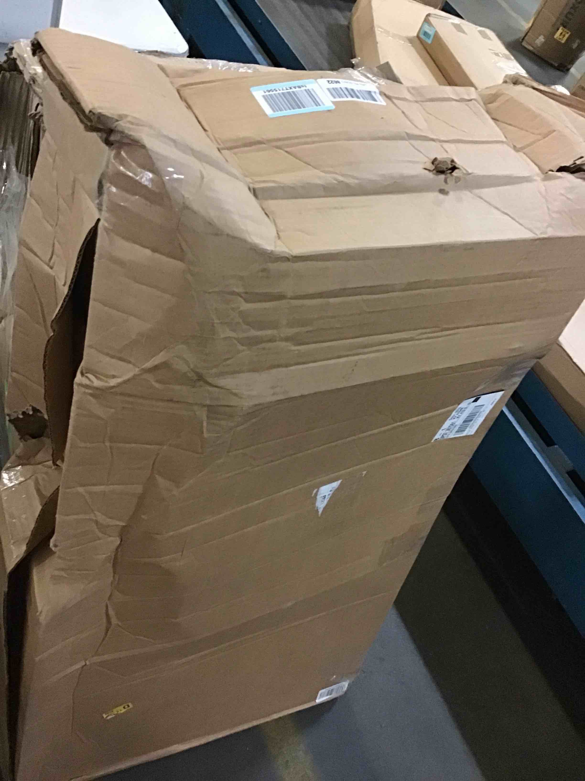 https://s3.amazonaws.com/lotting-images-prod/bidfta/GRN5562840_1696535914726.jpeg