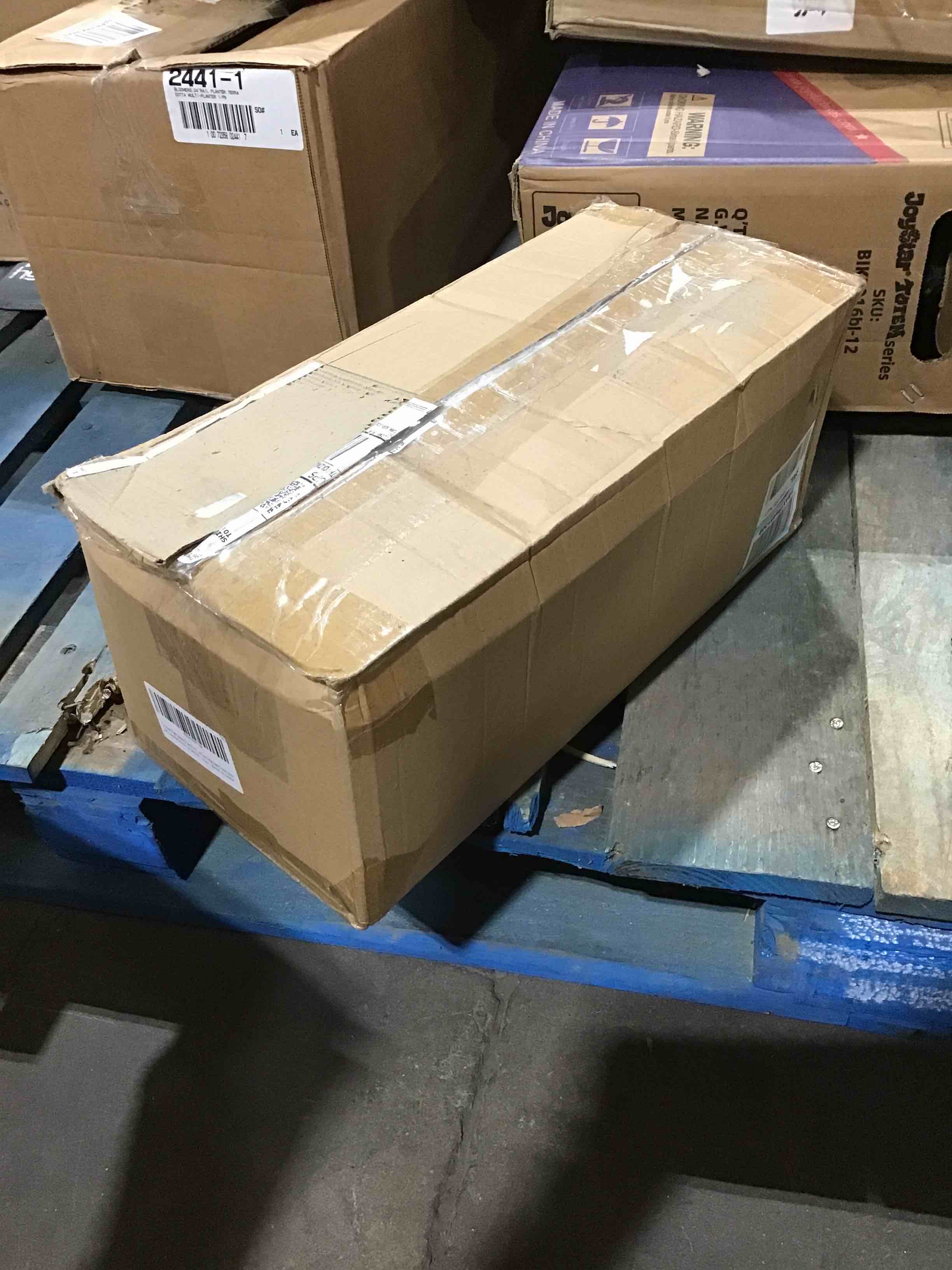 https://s3.amazonaws.com/lotting-images-prod/bidfta/GRN5564077_1703174414271.jpeg