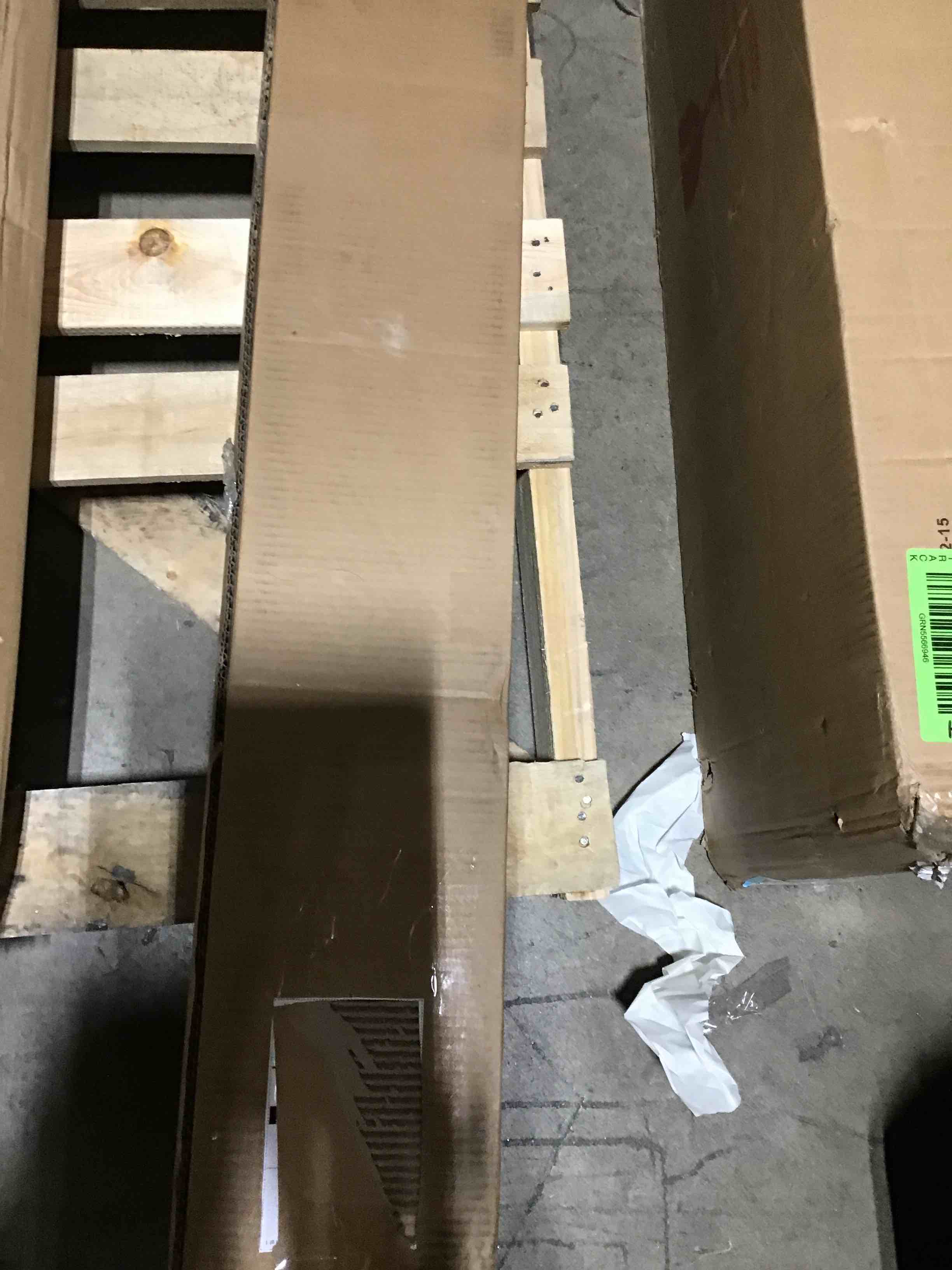 https://s3.amazonaws.com/lotting-images-prod/bidfta/GRN5566945_1706038187637.jpeg