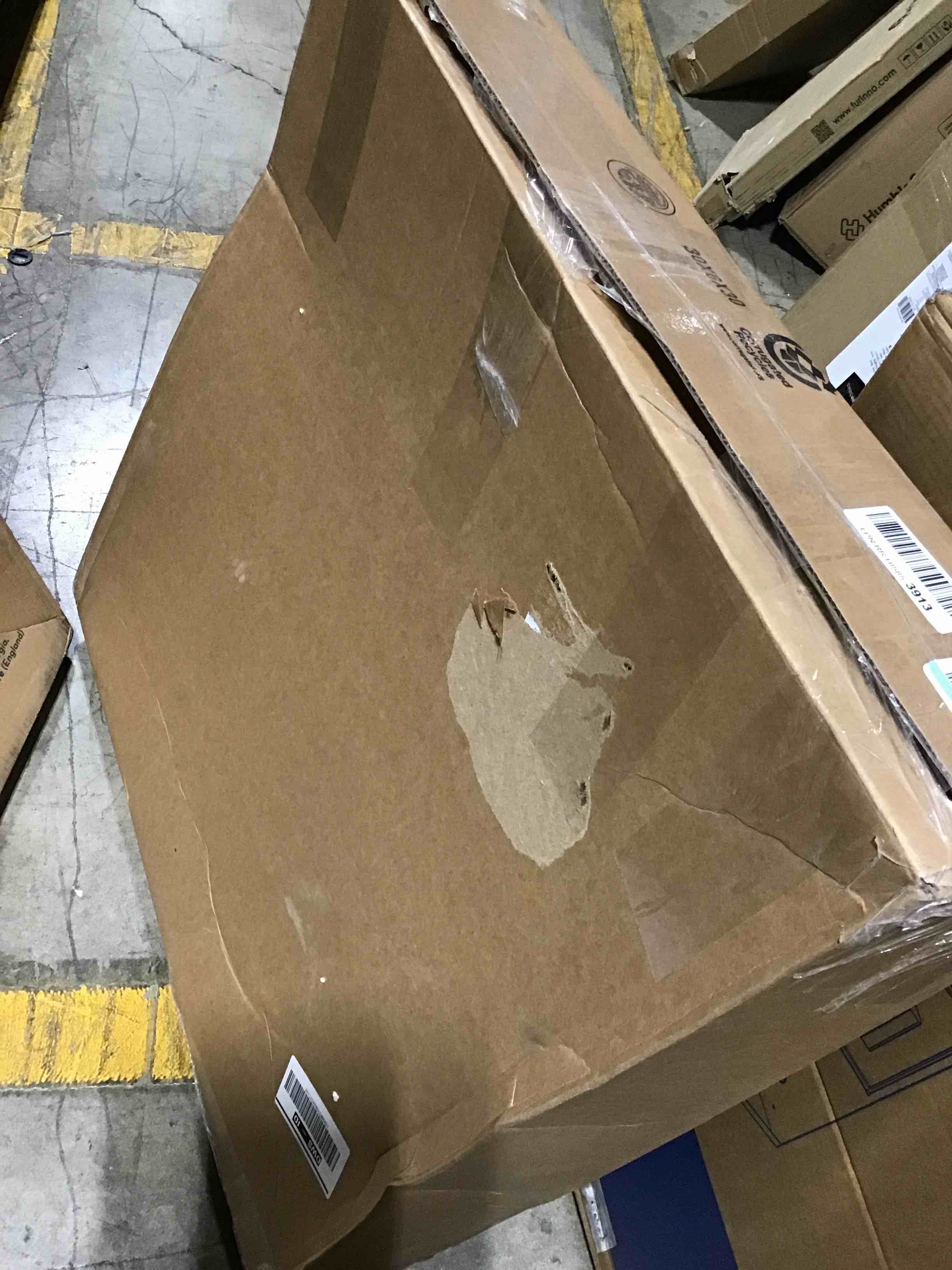 https://s3.amazonaws.com/lotting-images-prod/bidfta/GRN5567060_1706197578831.jpeg