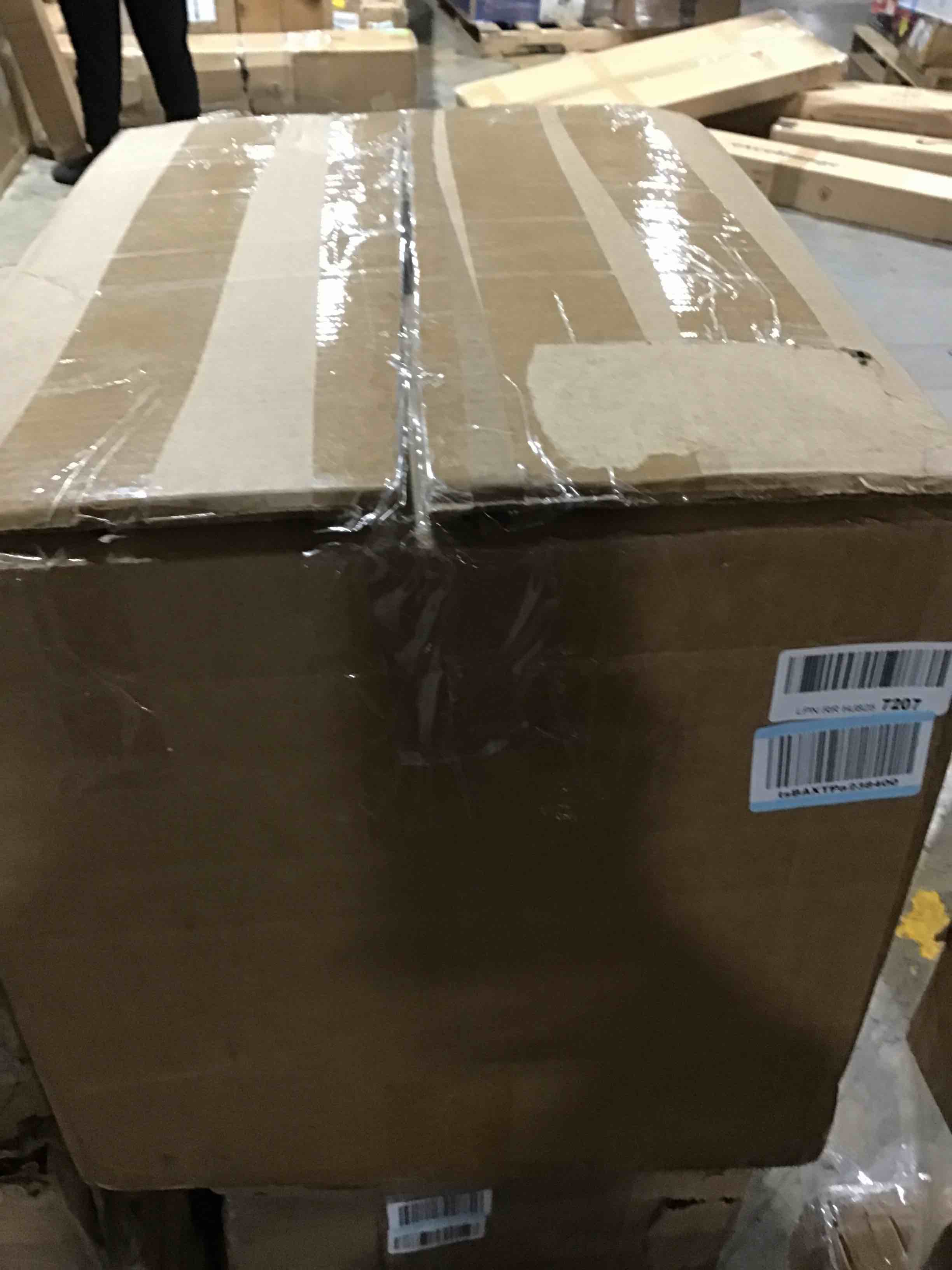 https://s3.amazonaws.com/lotting-images-prod/bidfta/GRN5568546_1702918438687.jpeg