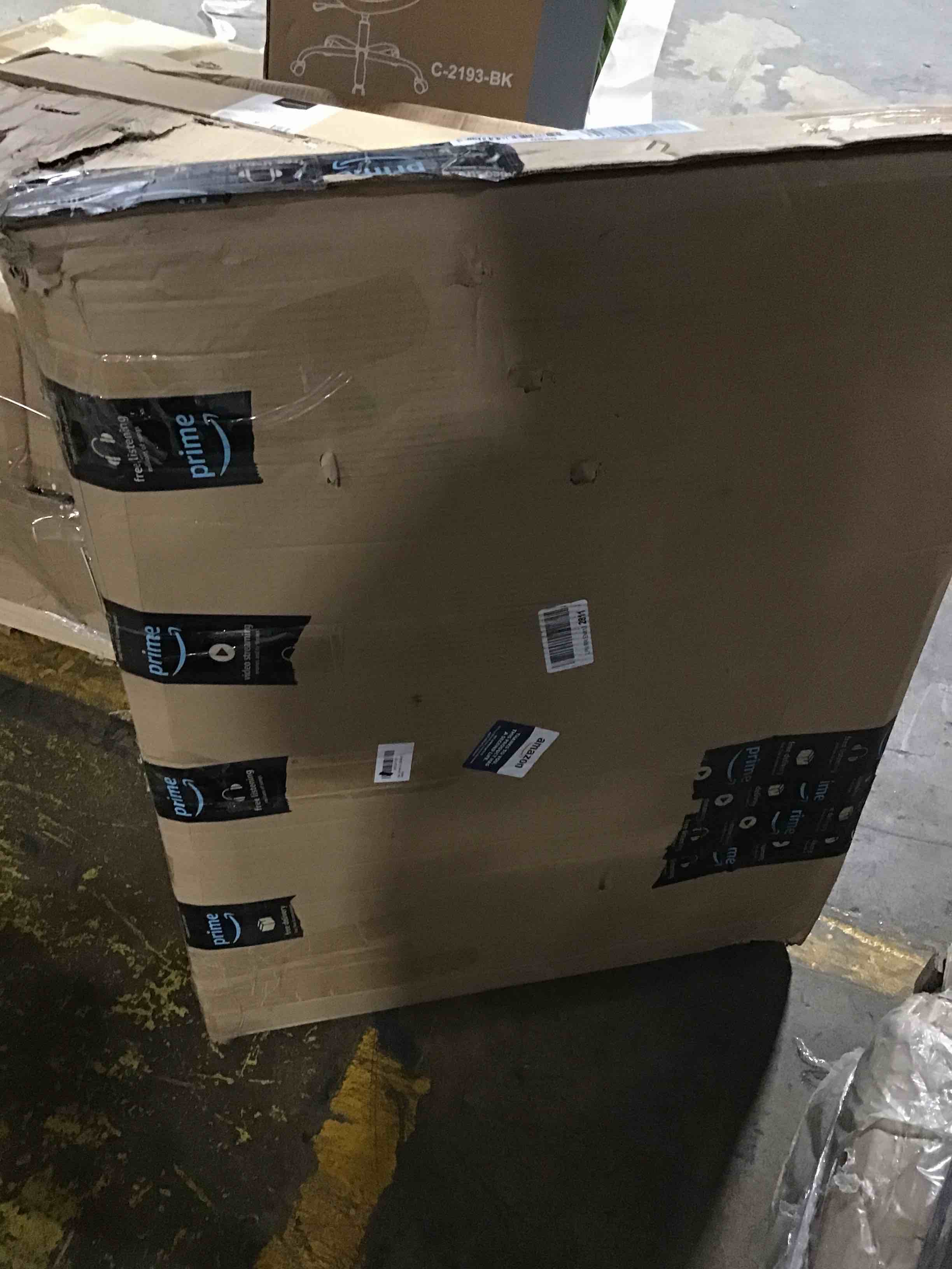 https://s3.amazonaws.com/lotting-images-prod/bidfta/GRN5568690_1702924385488.jpeg