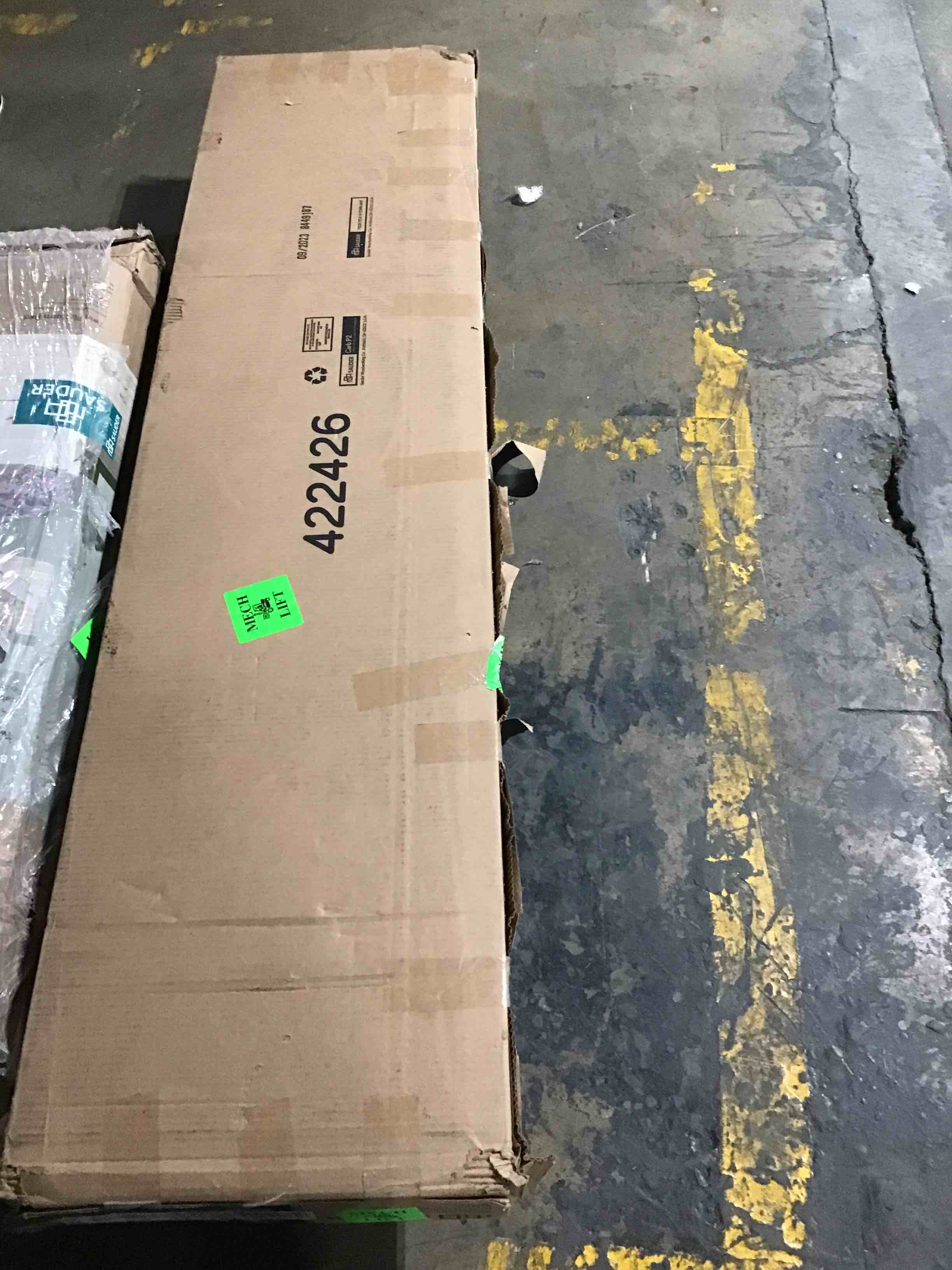 https://s3.amazonaws.com/lotting-images-prod/bidfta/GRN5568744_1703024040038.jpeg